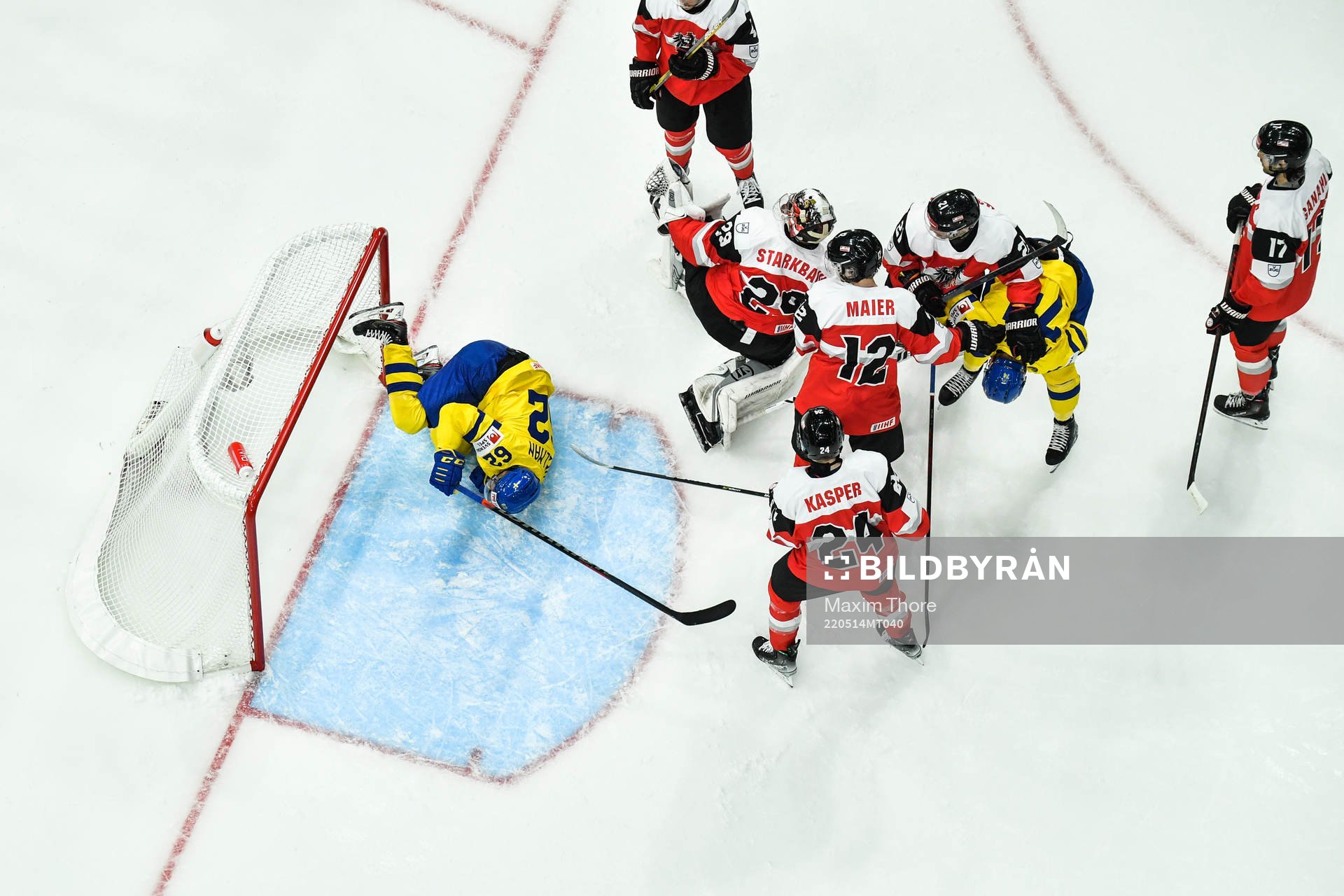Joel Kellman of Sweden against Bernhard Starkbaum, David