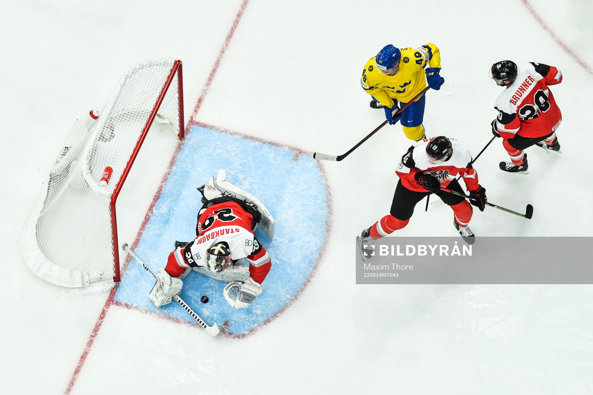 Bernhard Starkbaum of Austria and Carl Klingberg of Sweden