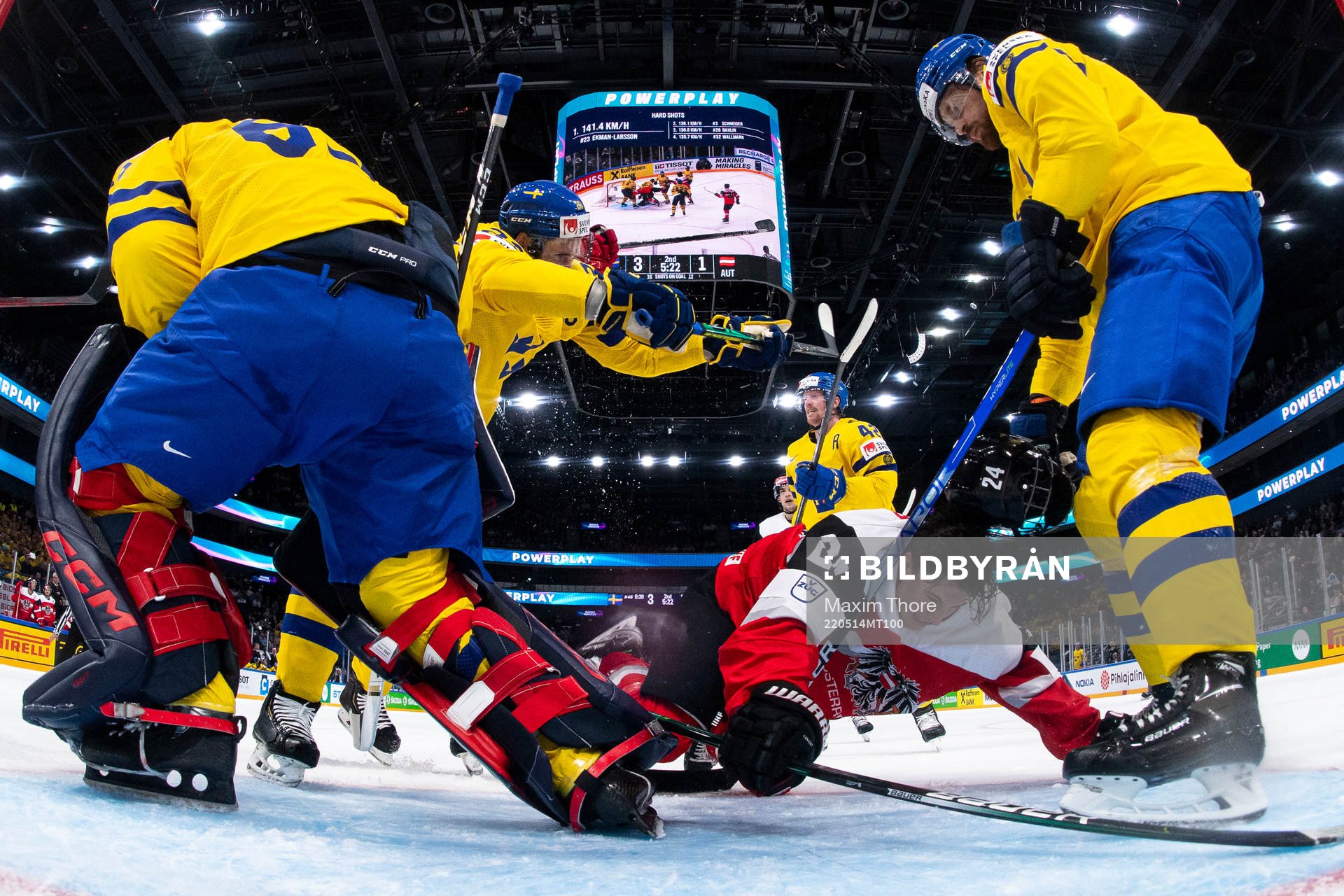 Oliver Ekman Larsson of Sweden and Marco Kasper of Austria