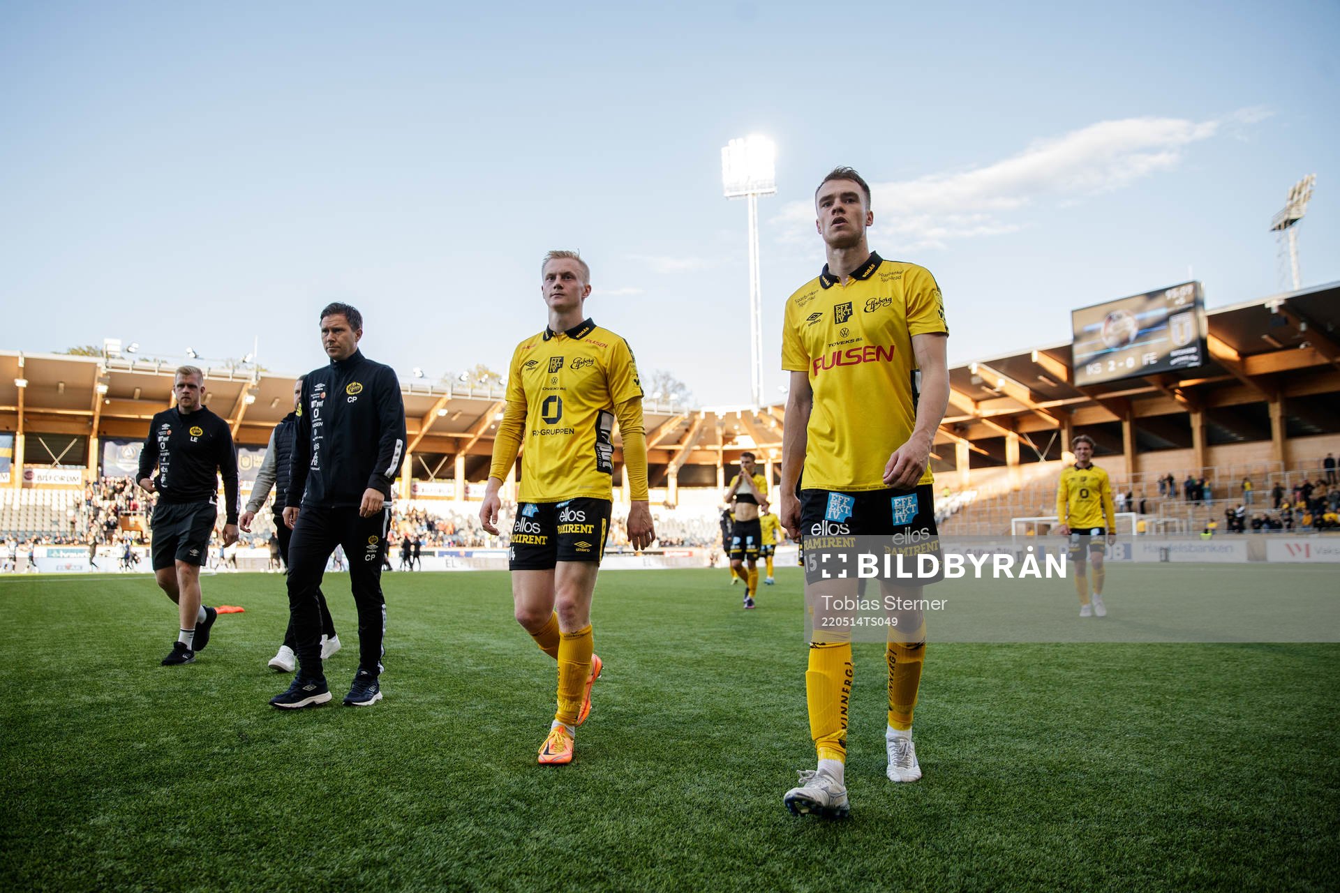Elfsborgs Oscar Aga och Leo Väisänen deppar
