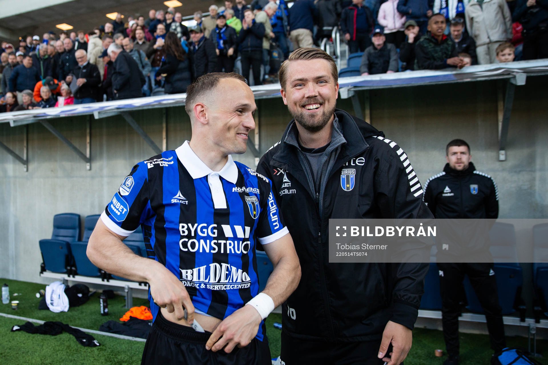 Sirius Aron Bjarnason och assisterande tränare Theodor