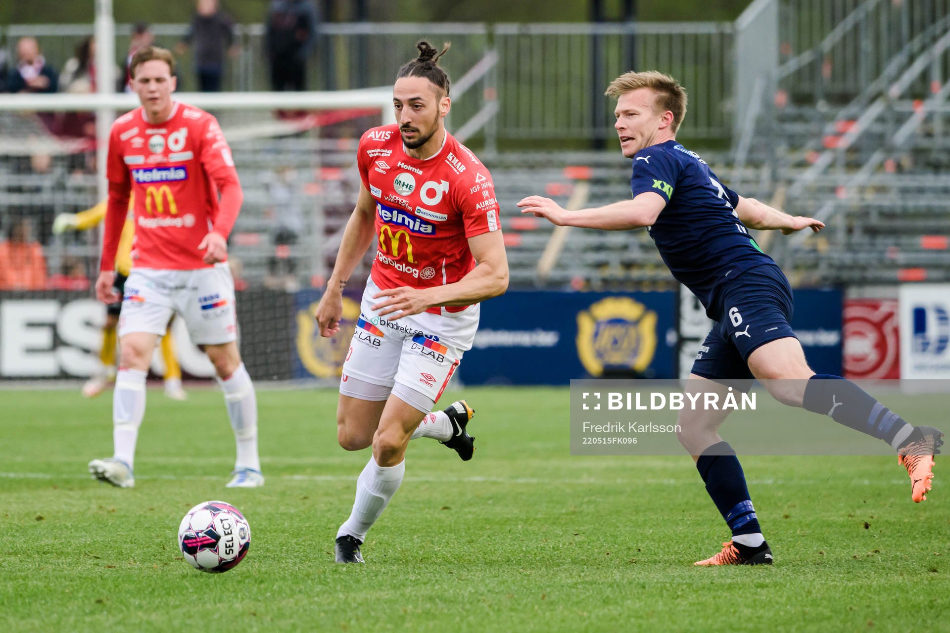 Degerfors Dijan Vukojević och Helsingborgs Andreas Landgren