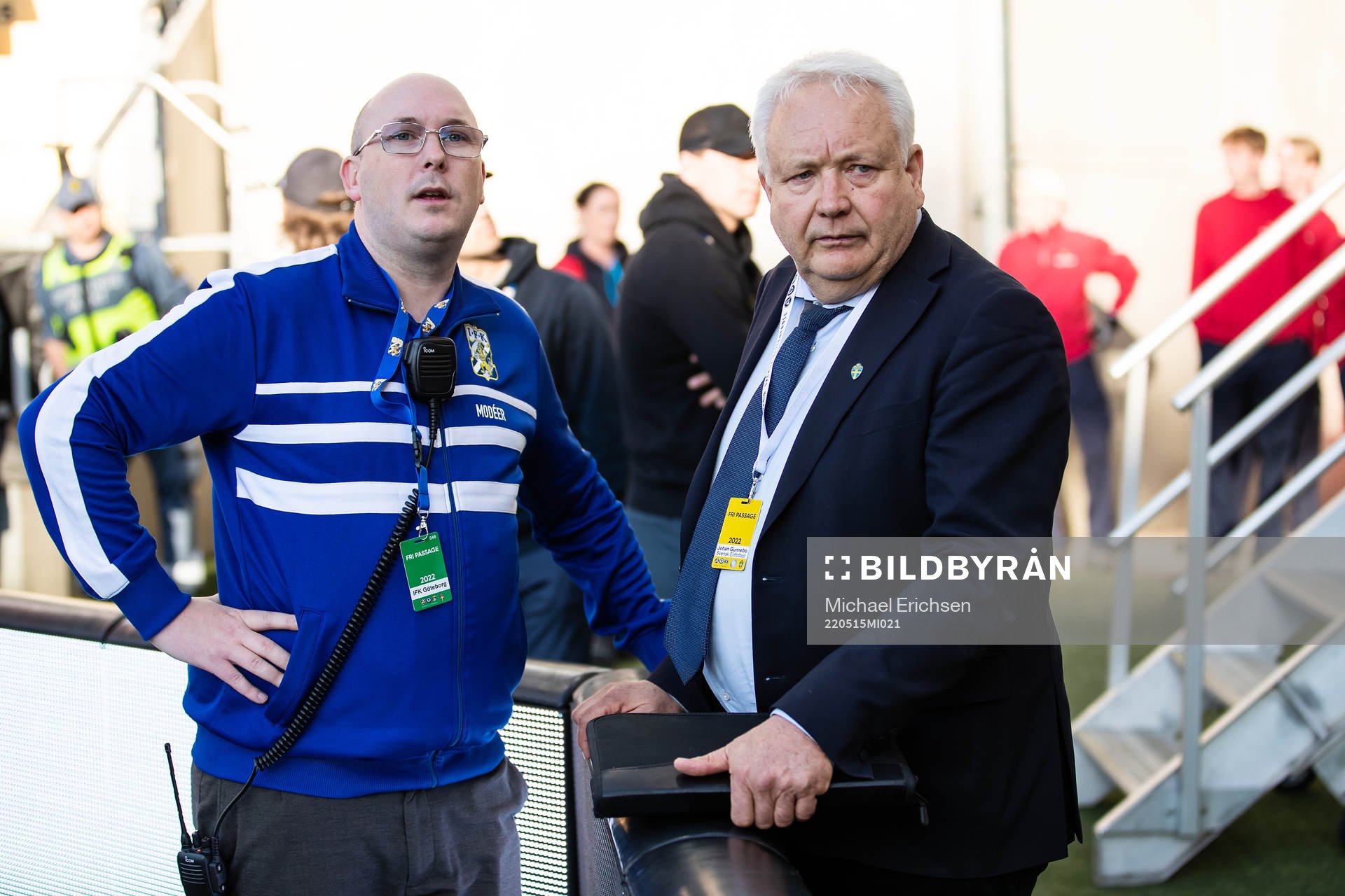 IFK Göteborgs presschef Marcus Modeér och Johan Gunnebo,