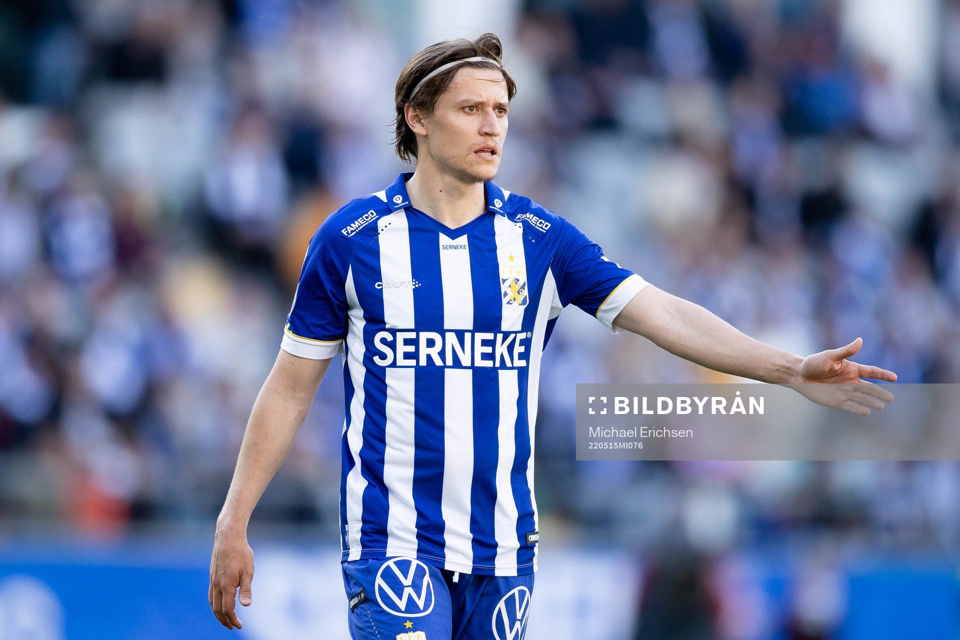 IFK Göteborgs Simon Thern under fotbollsmatchen i Allsvenskan mellan IFK Göteborg och Varberg den 15 maj 2022 i Göteborg. 