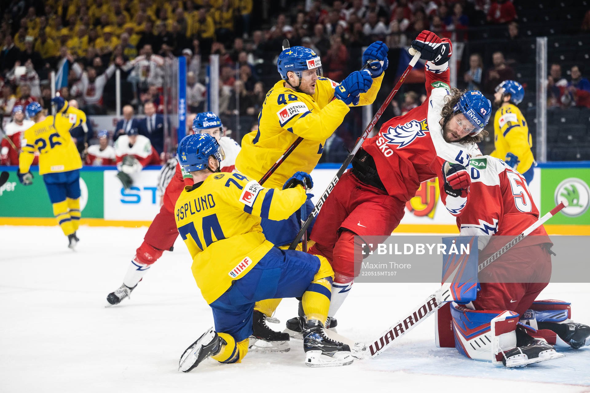 Carl Klingberg of Sweden and Michal Jordán of Czech