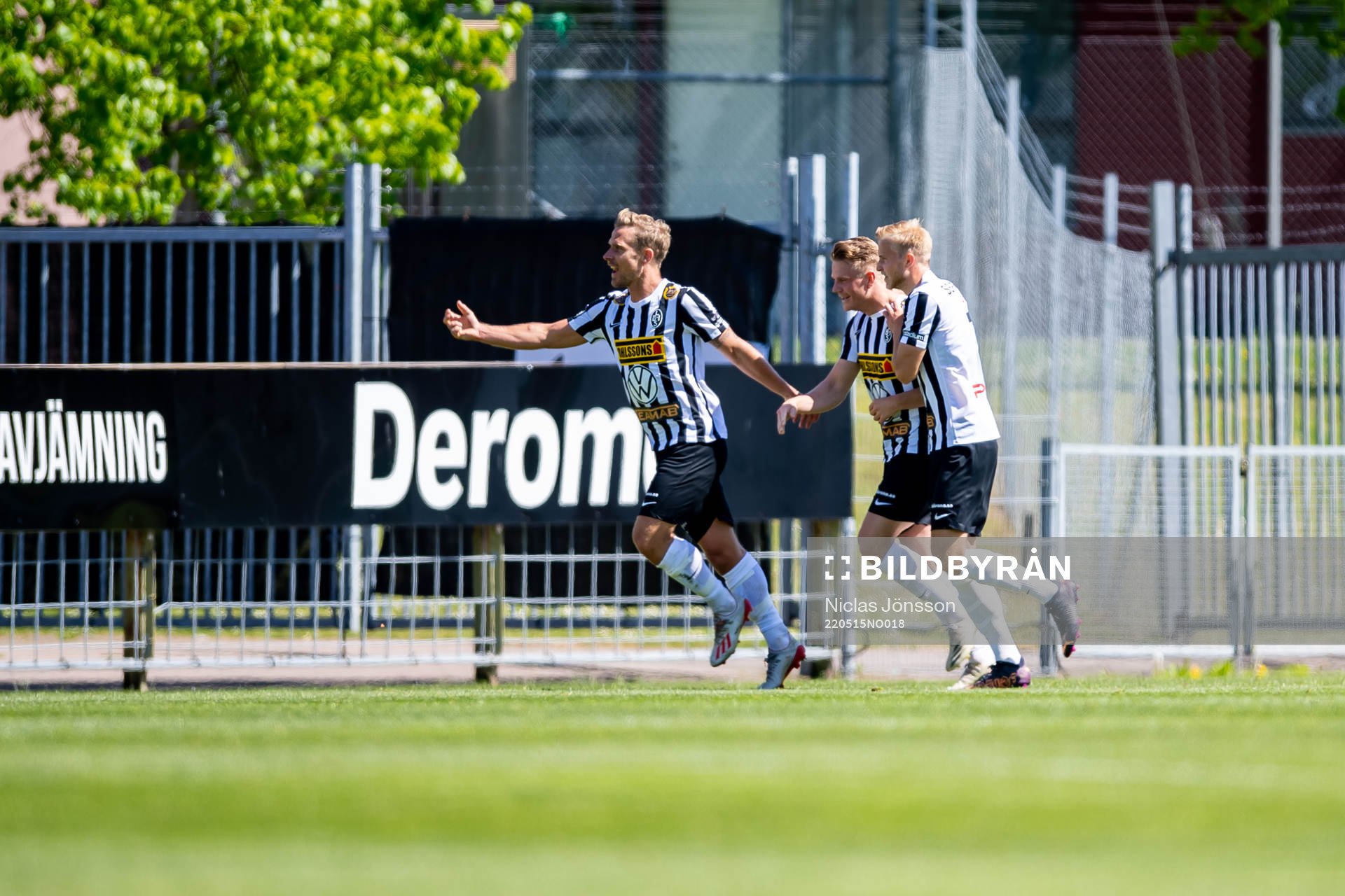 Landskronas Linus R Olsson jublar