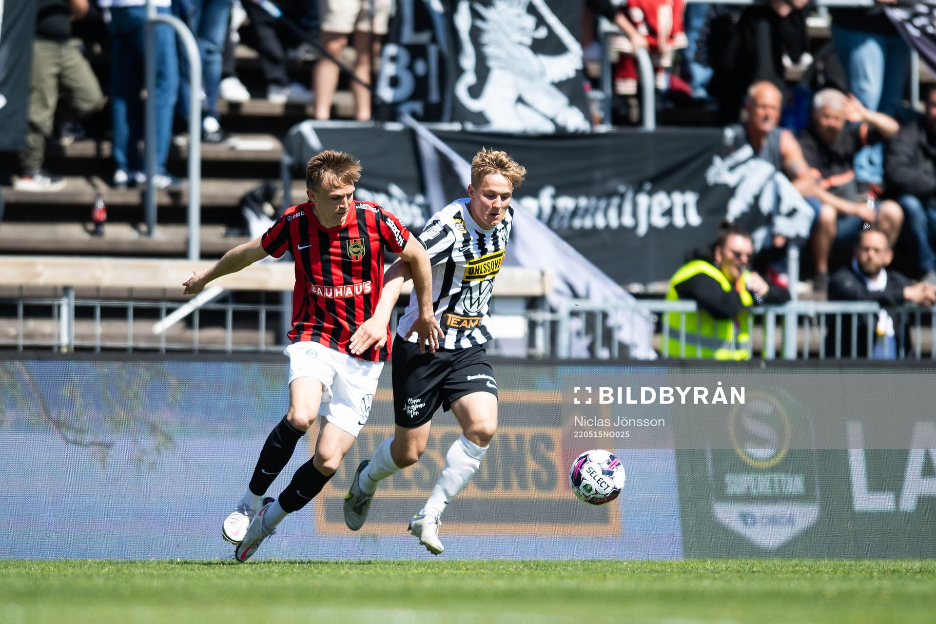 Brommapojkarnas Oscar Krusnell och Landskronas Jesper Strid