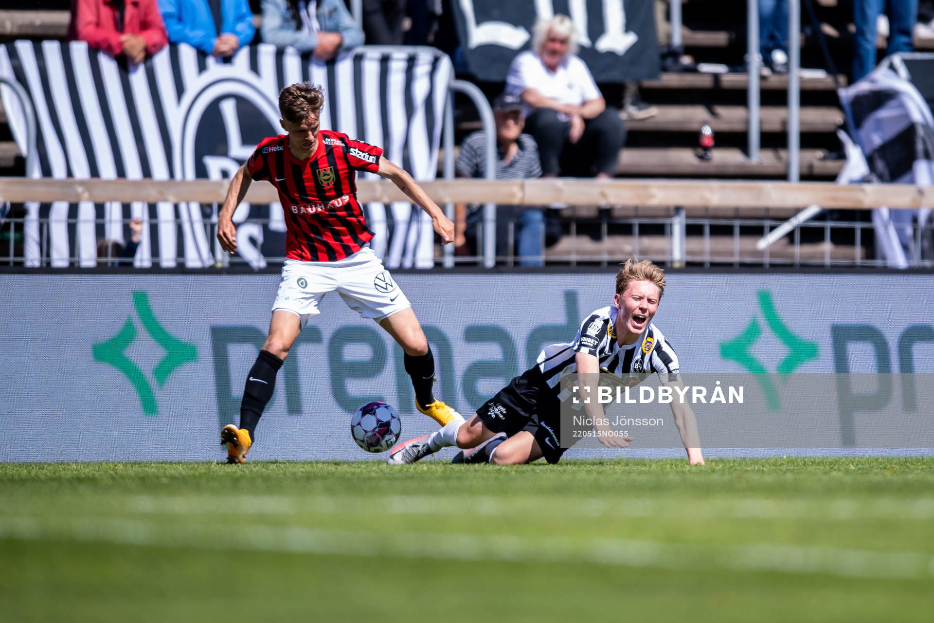Brommapojkarnas Samuel Leach Holm och Landskronas Adam