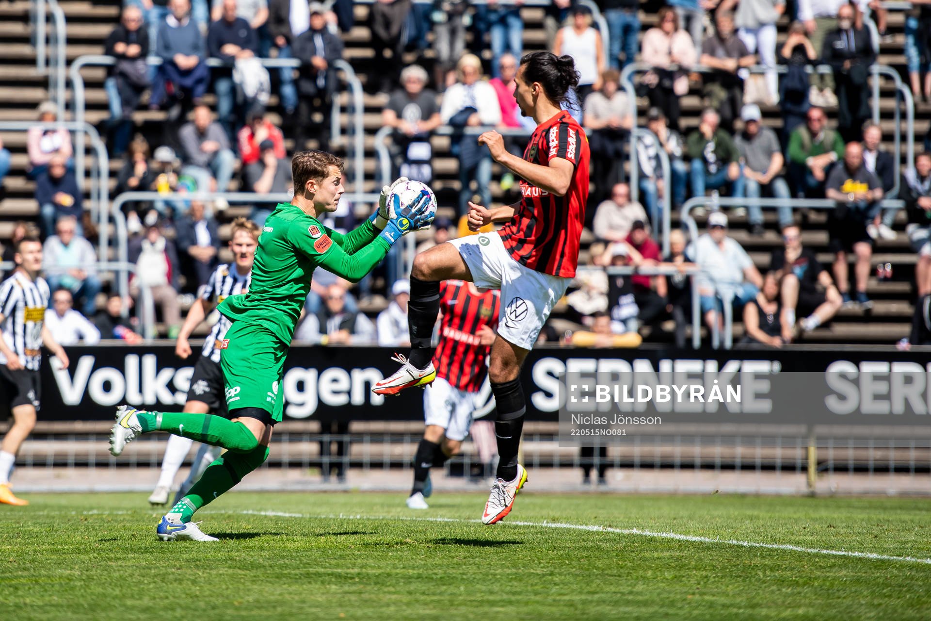 Brommapojkarnas målvakt Jonas Olsson