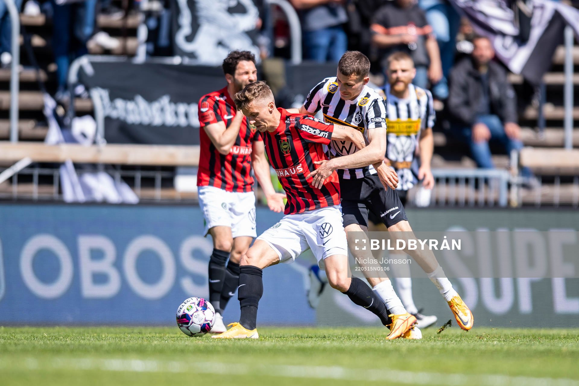 Brommapojkarnas Samuel Leach Holm och Landskronas Robin