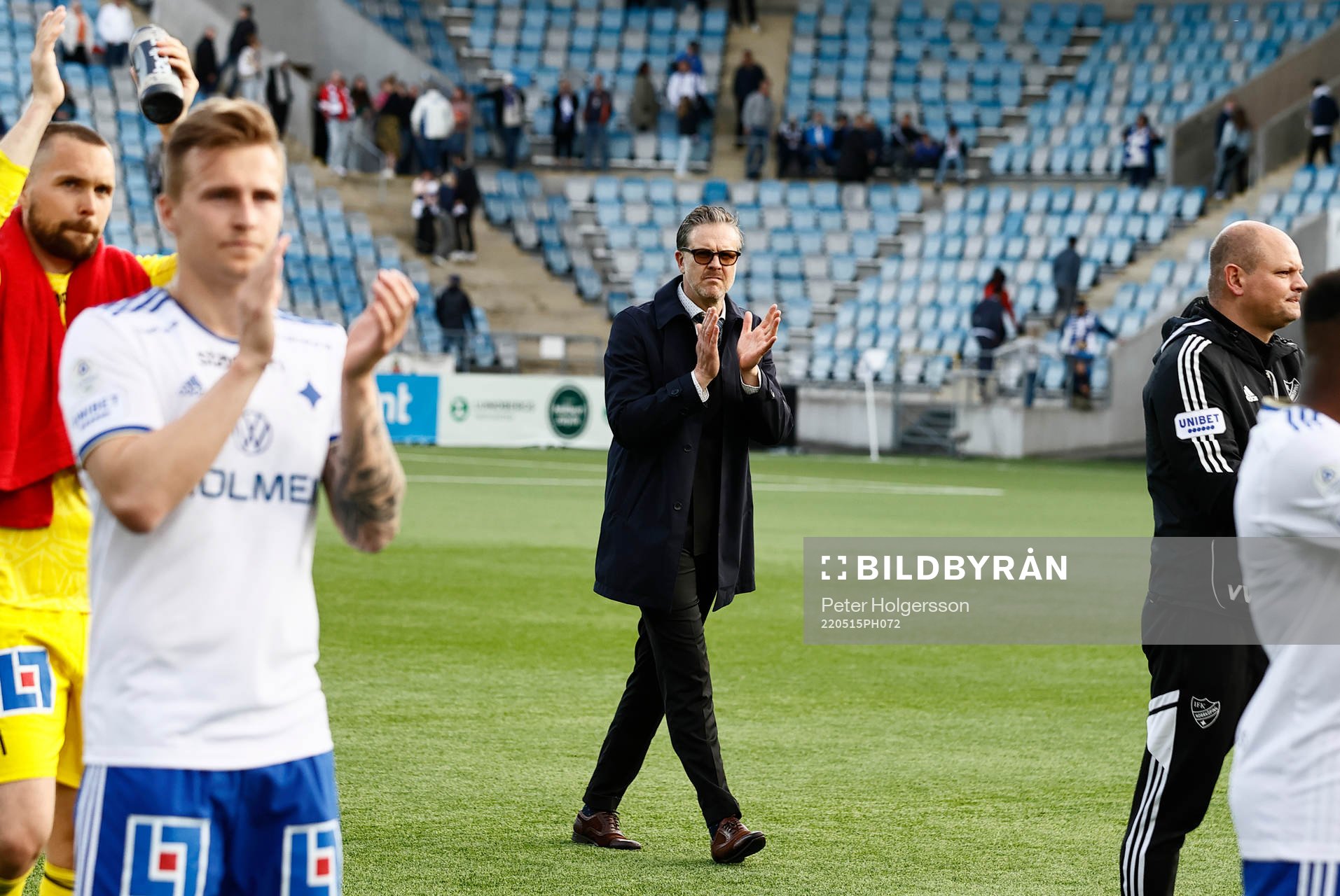 IFK Norrköpings tränare Rikard Norling jublar