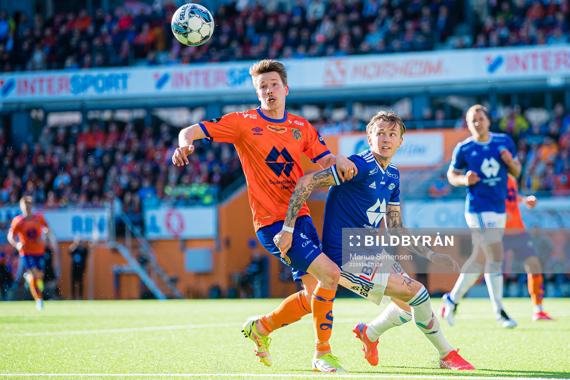 Kristoffer Ødemarksbakken of Aalesund and Birk Risa of