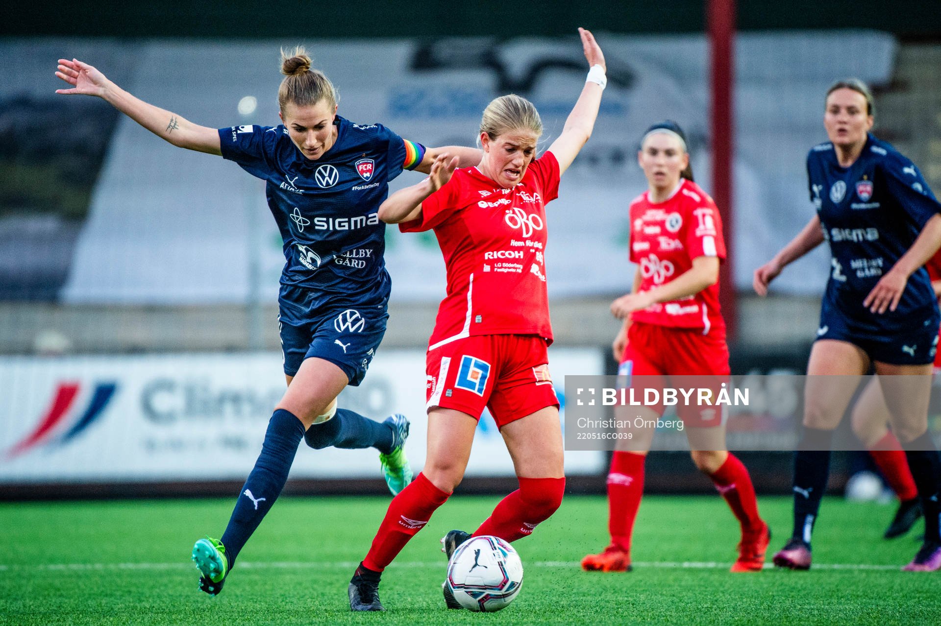 Rosengårds Emma Berglund mot Örebros Regan Steigleder