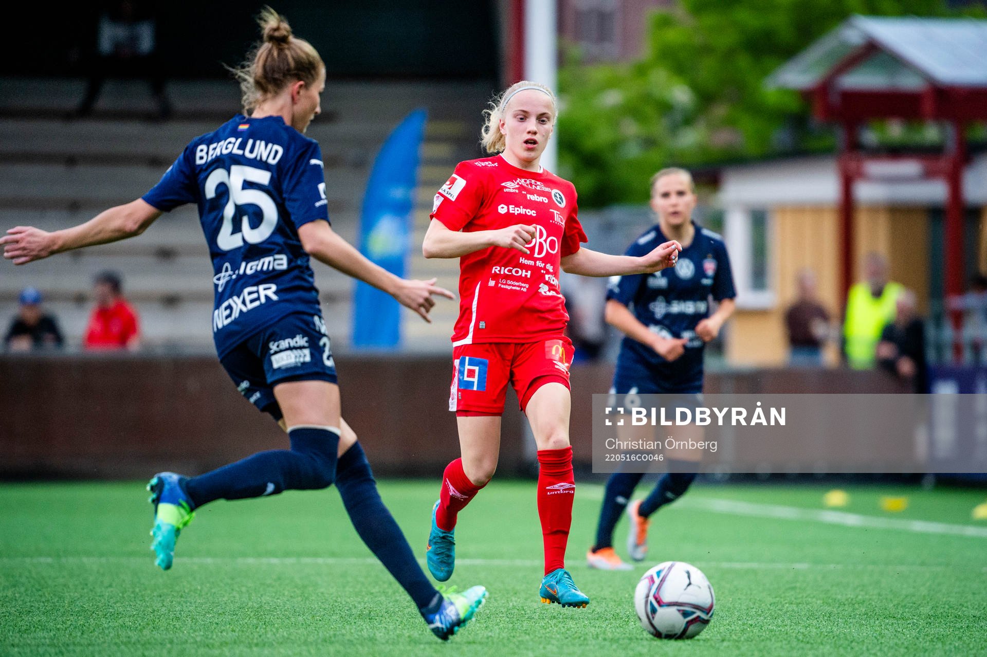 Örebros Anna Sandberg mot Rosengårds Emma Berglund