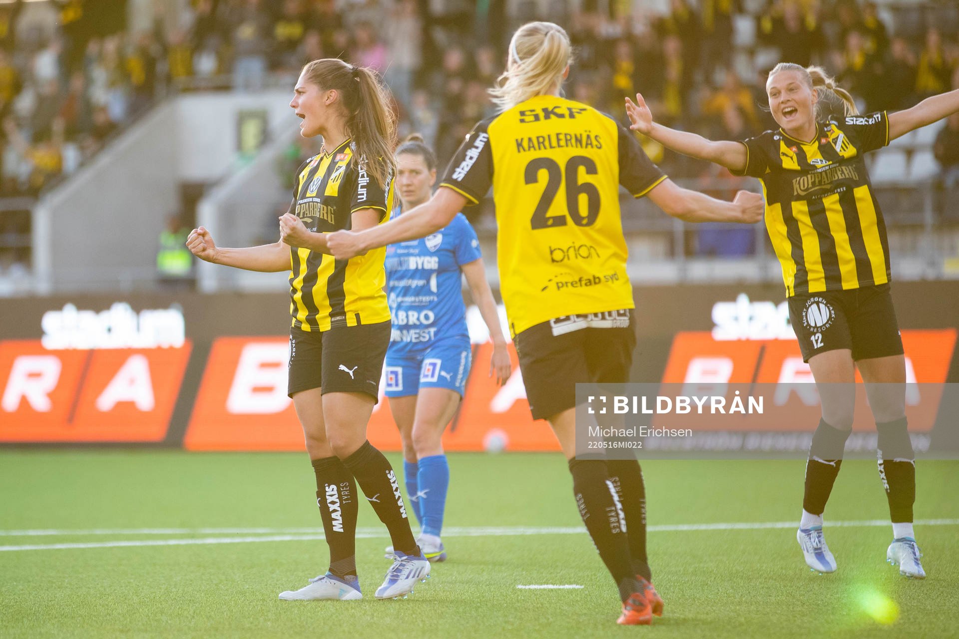 Häckens Mille Gejl Jensen jublar