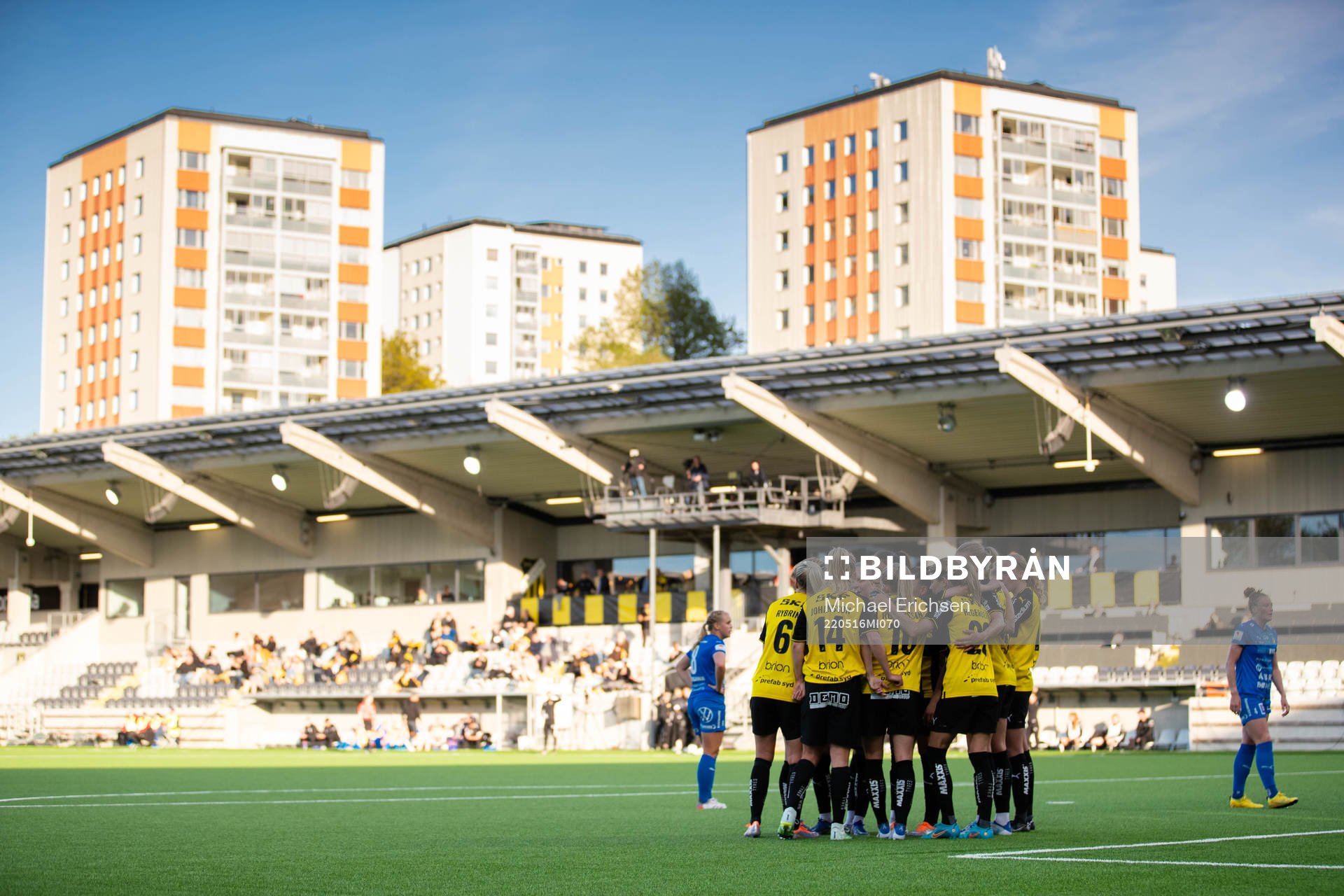 Häckens Stine Larsen jublar