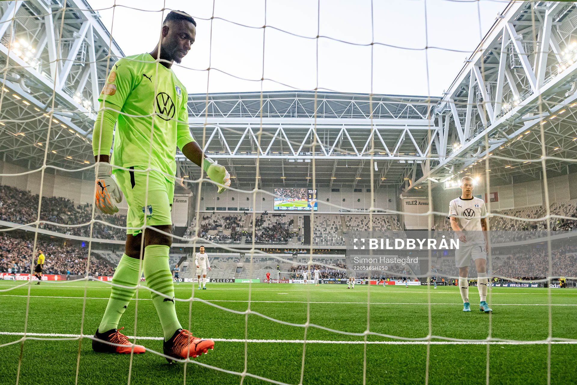 Malmö FFs målvakt deppar