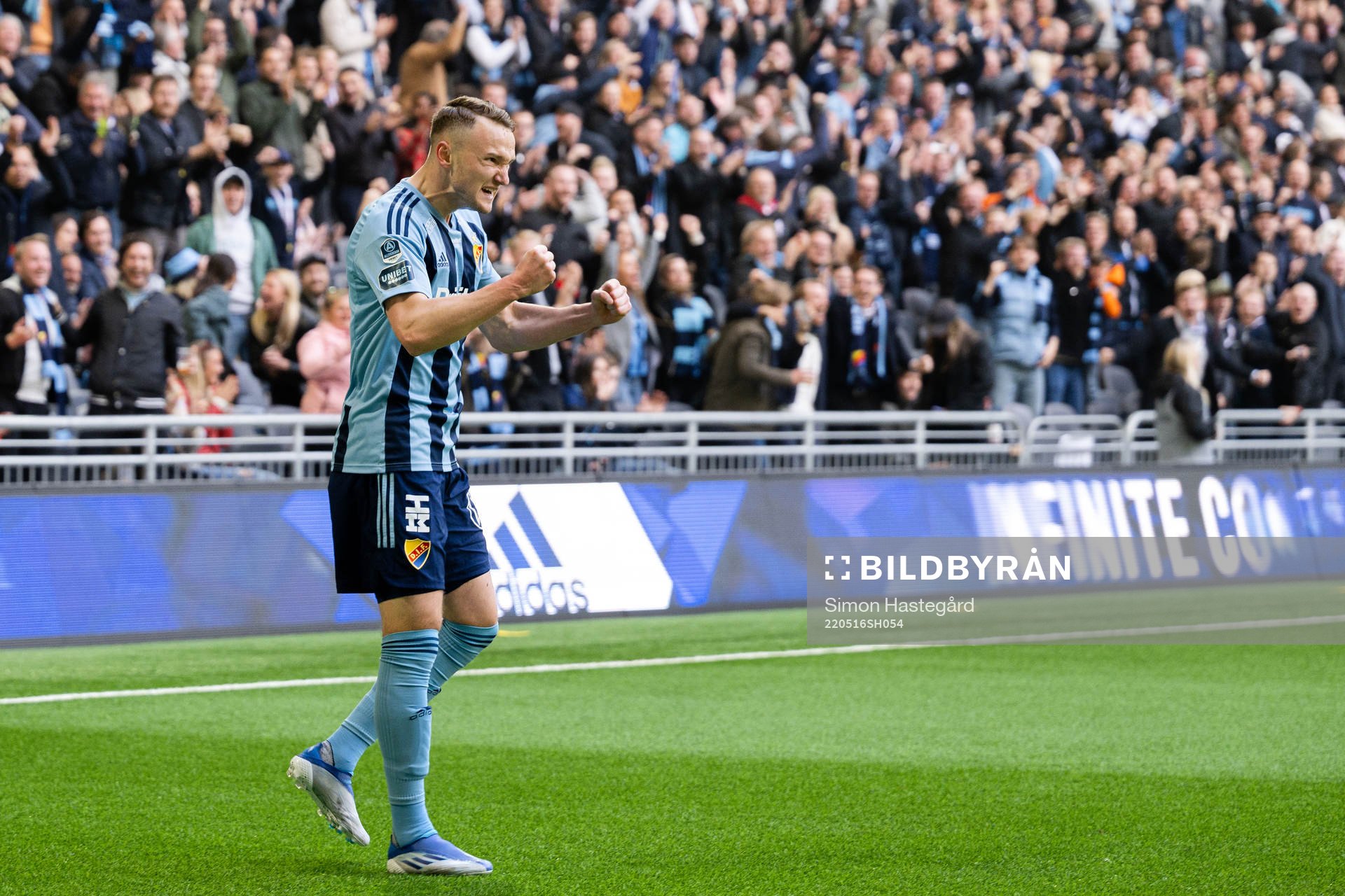 Djurgårdens Piotr Johansson jublar