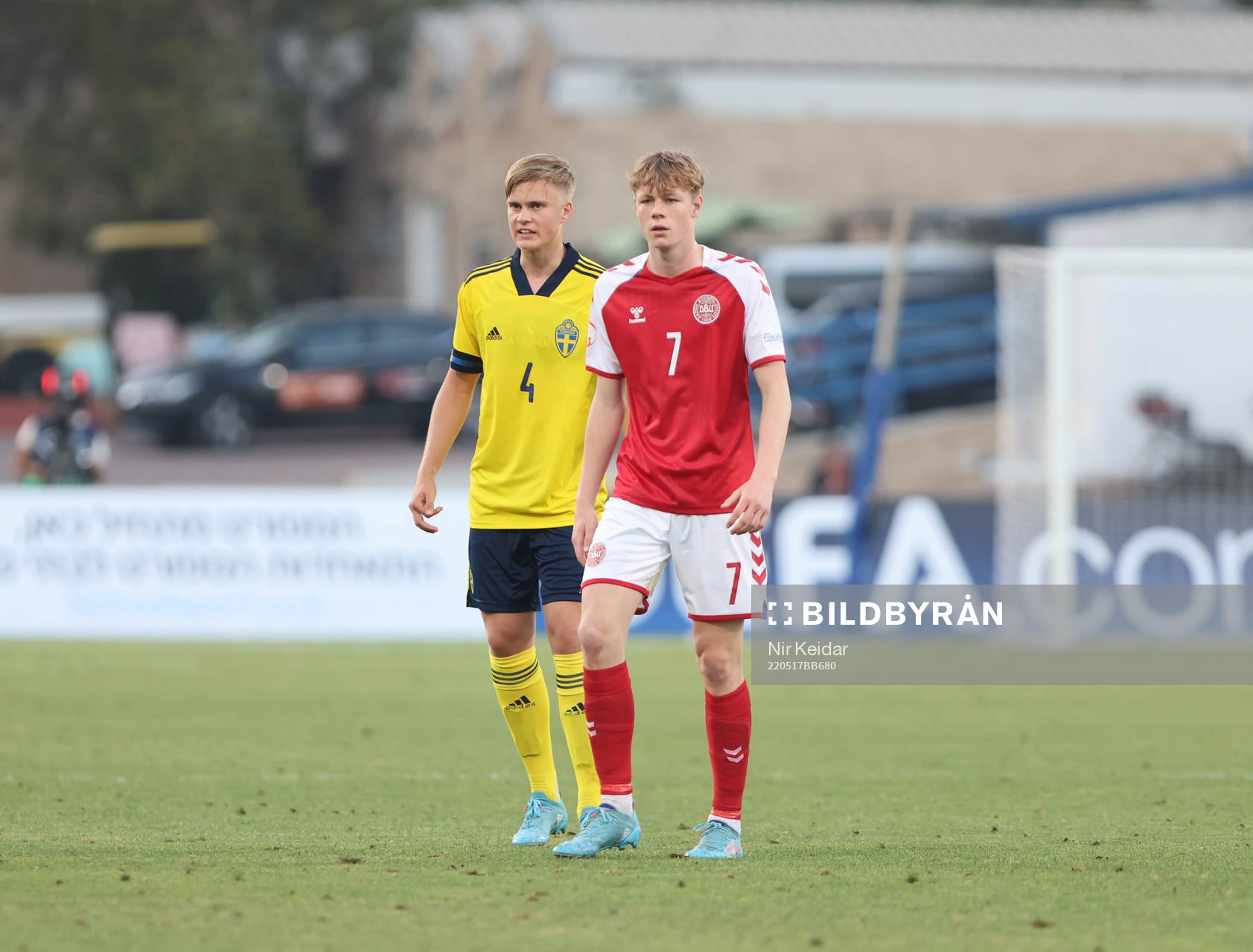 Sveriges Edvin Tellgren under fotbollsmatchen i u17-EM mellan Sverige och Danmark den 17 maj 2022 i Tel Aviv. 