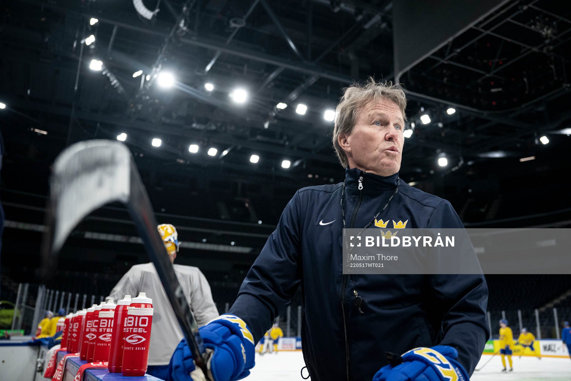 Head coach Johan Garpenlöv of Sweden at a practice session