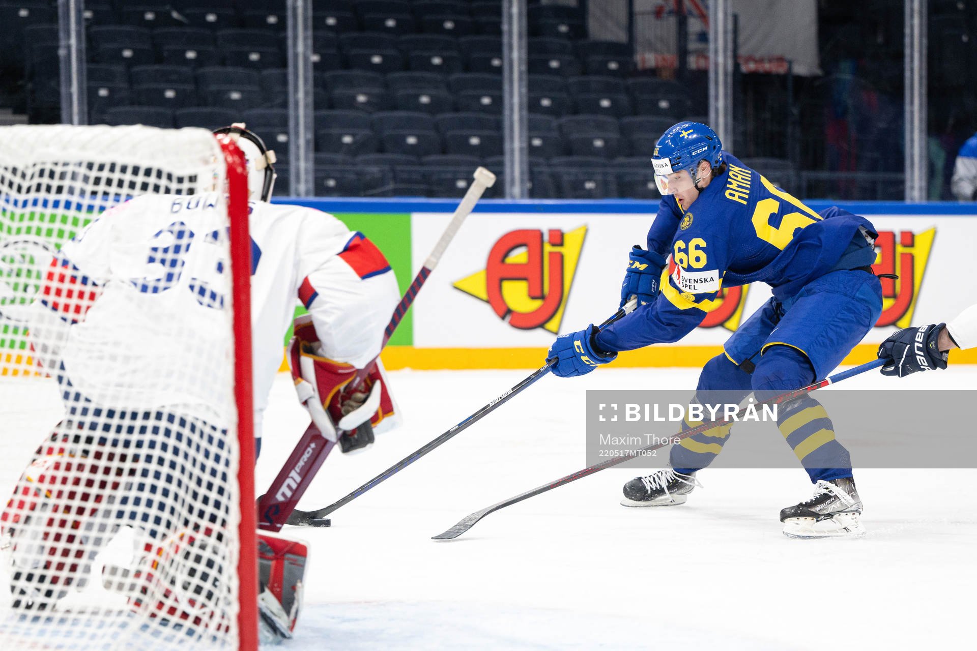 Nils Åman of Sweden