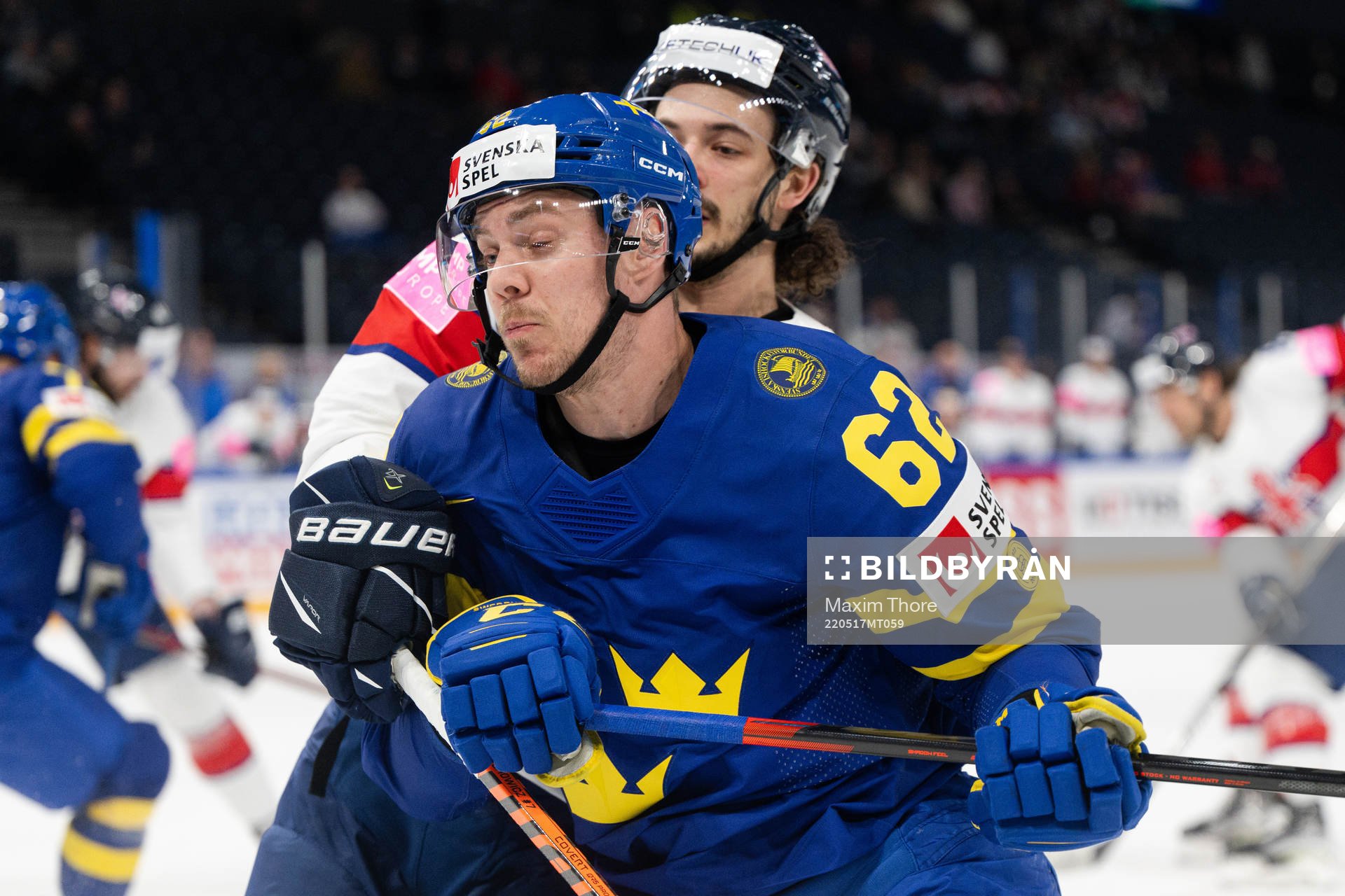Joel Kellman of Sweden and Robert Lachowicz of Great Britain