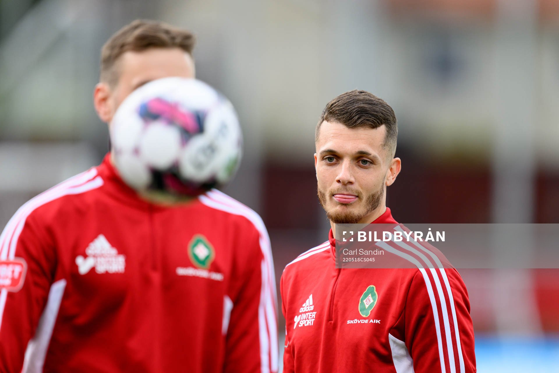 Skövdes Yohann Fellrath innan fotbollsmatchen i Superettan