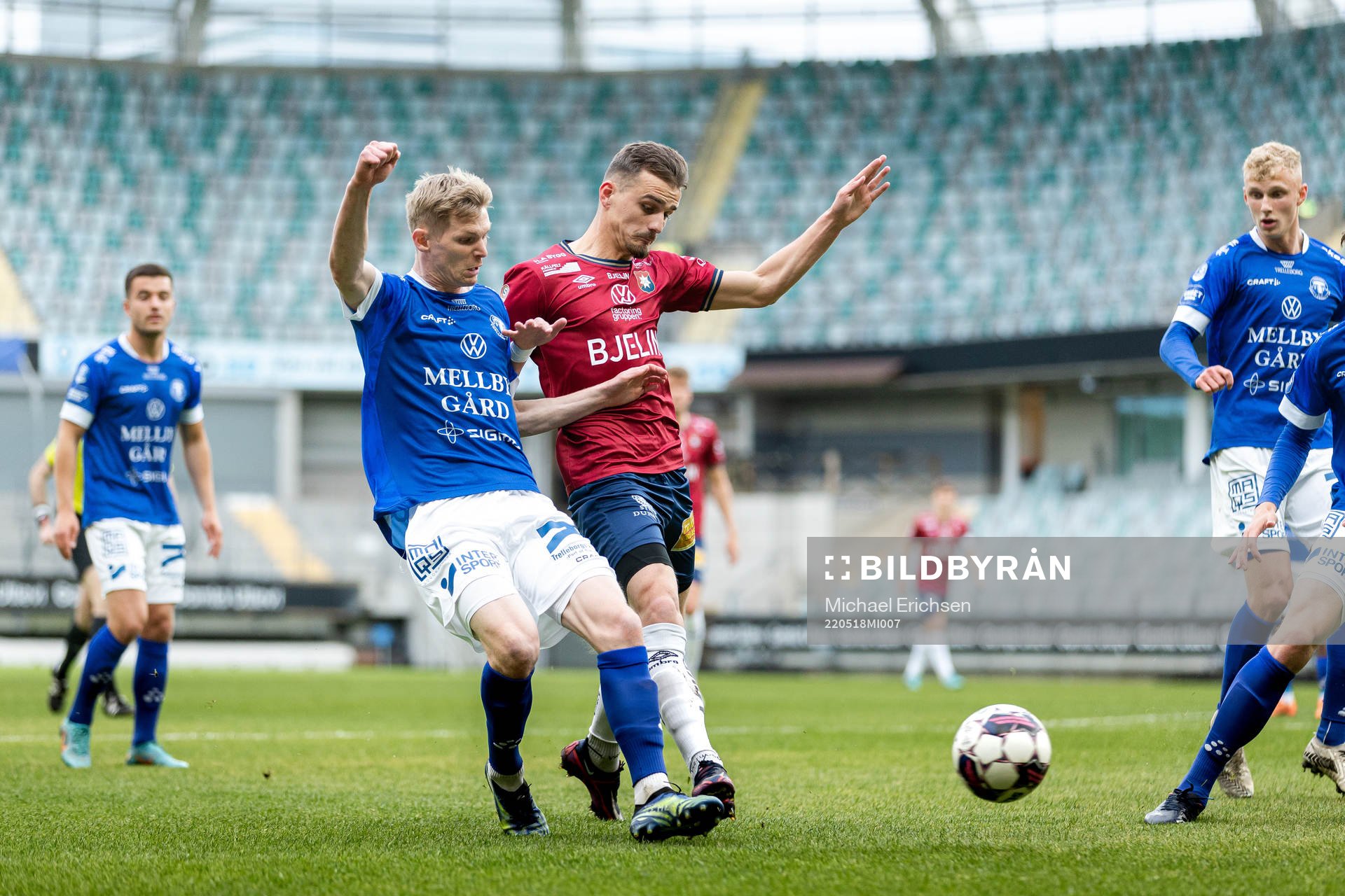 Trelleborgs Fritiof Björkén och Örgrytes Ajdin Zeljkovic