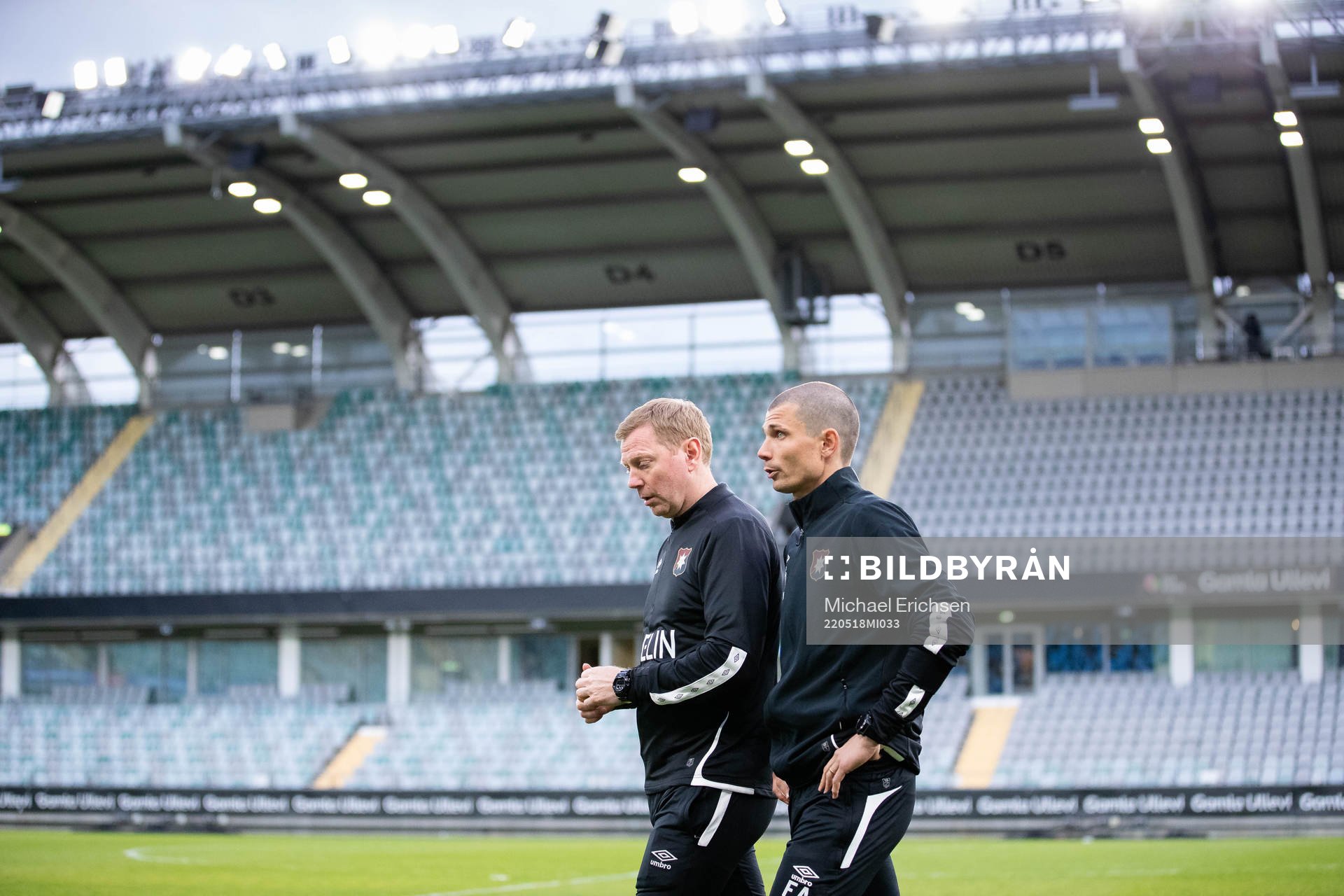 Örgrytes tränare Brynjar Gunnarsson och assisterande