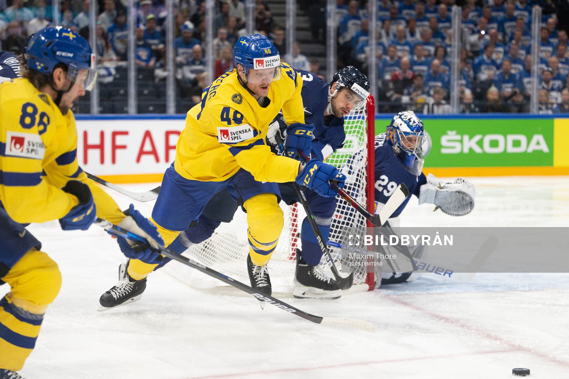 Carl Klingberg of Sweden and Niklas Friman of Finland
