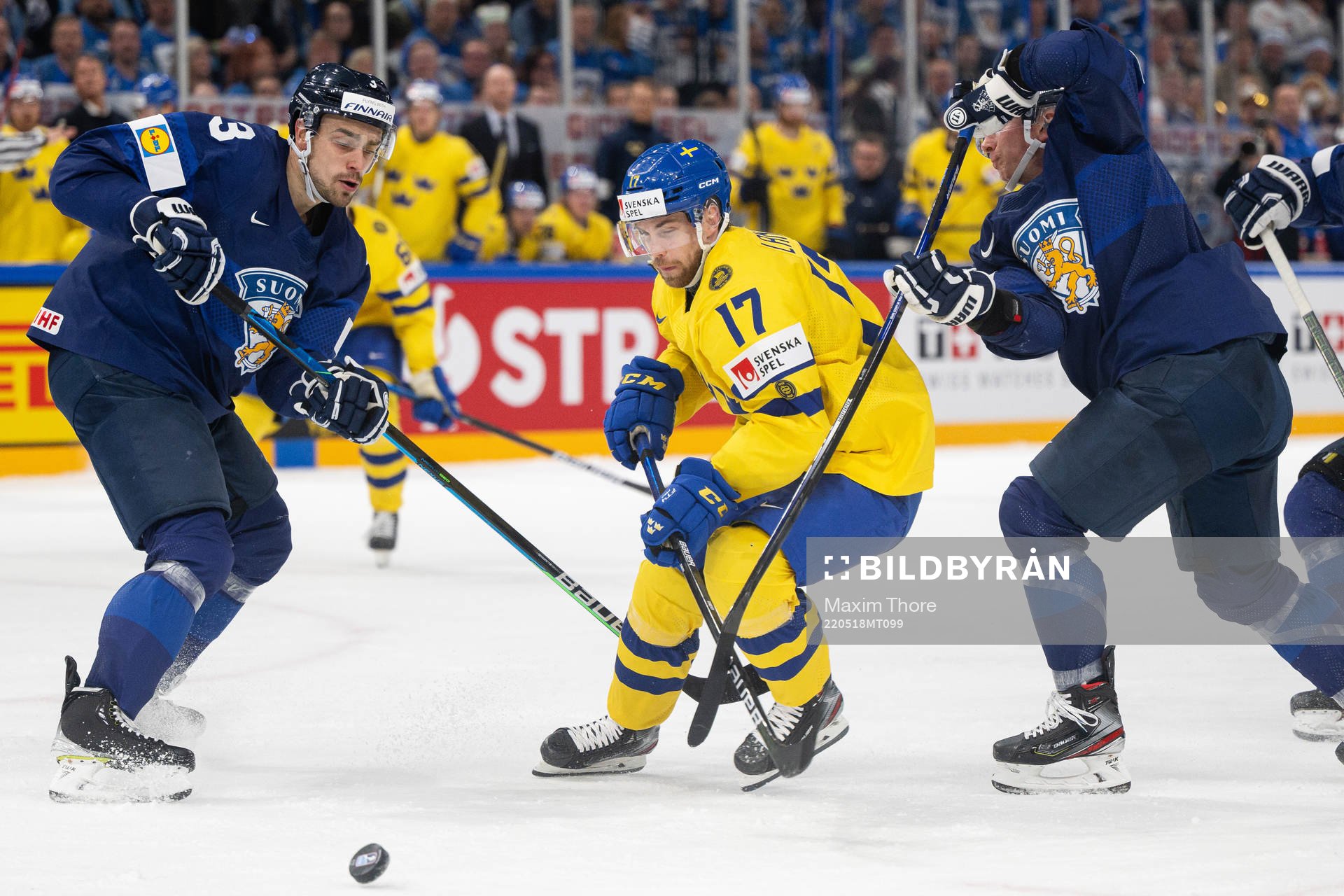 Niklas Friman of Finland and Oskar Lang of Sweden