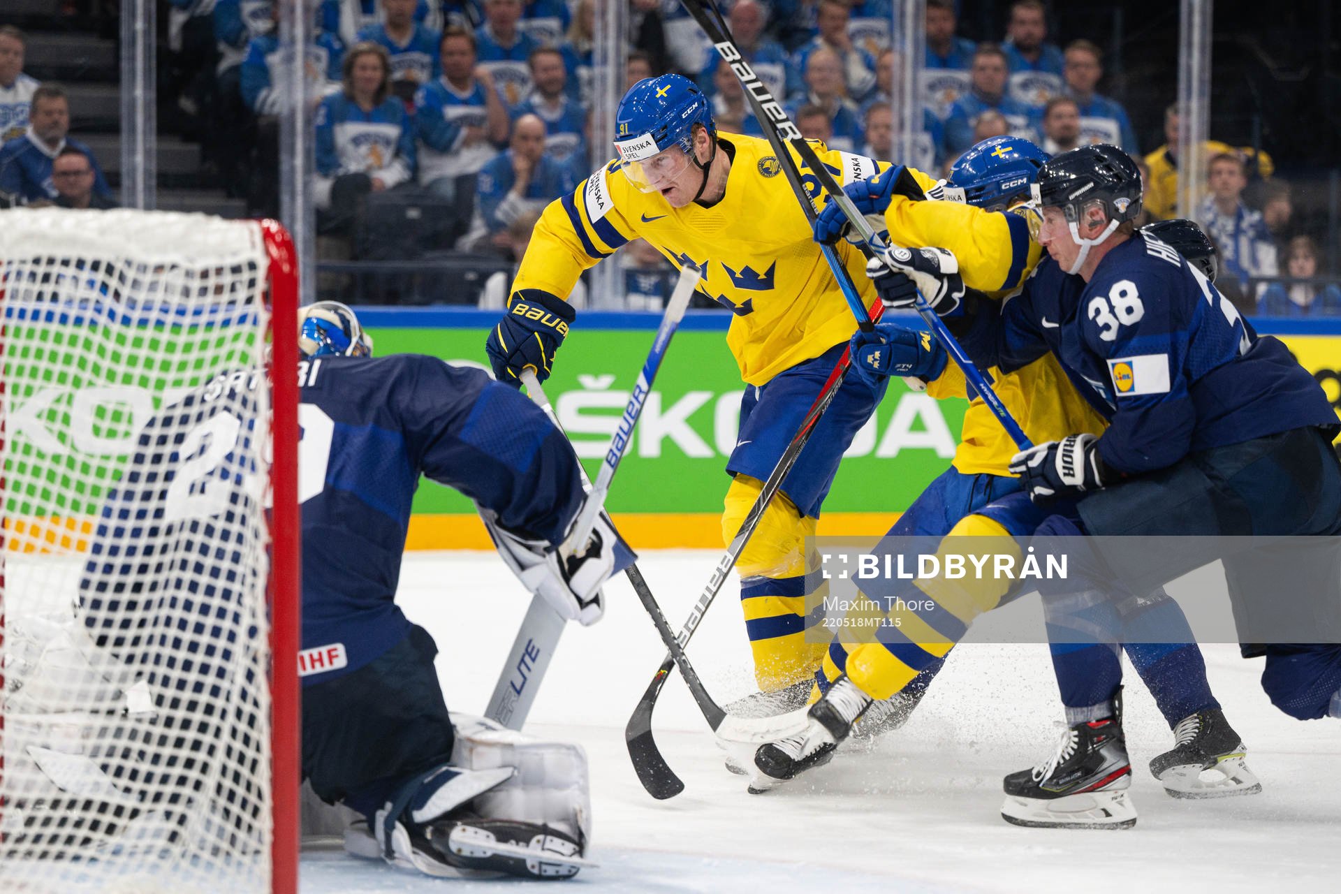 Carl Grundström and Oskar Lang of Sweden against Jusso