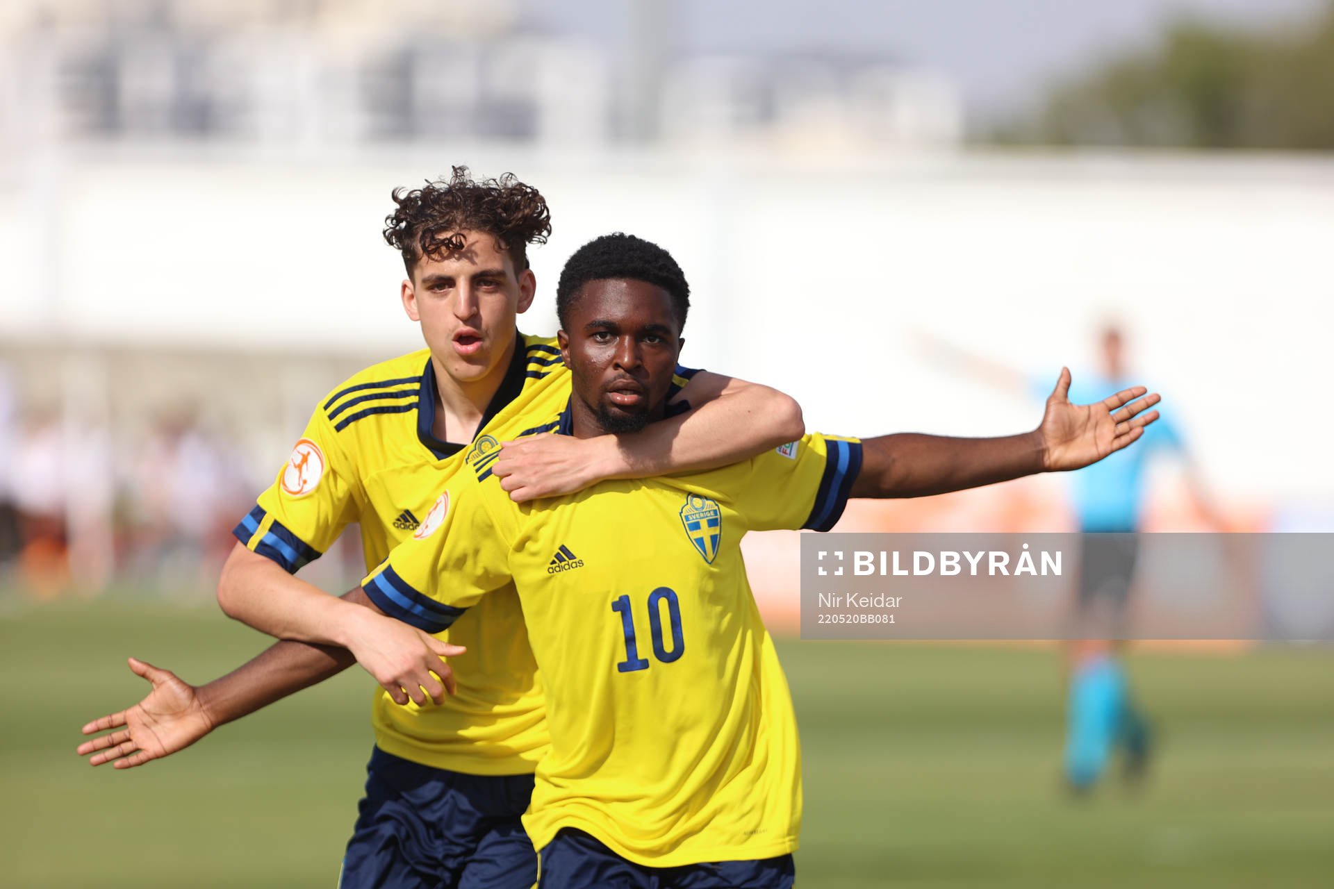  Jardell Kanga and Taha Ayari of Sweden celebrates 1-0 during the UEFA Under-17 between Sweden and Portugal on May 20, 2022 in Tel Aviv. 