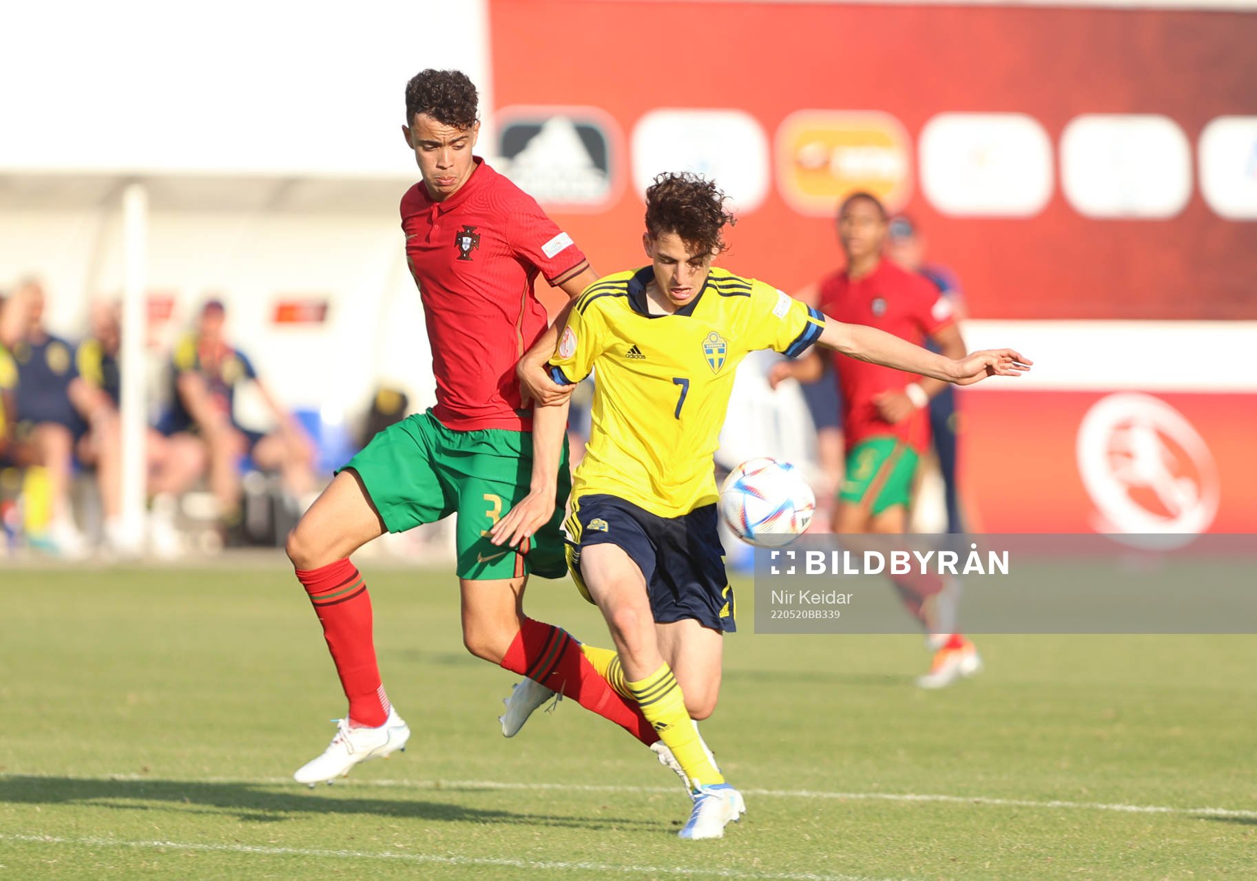 Taha Ayari of Sweden