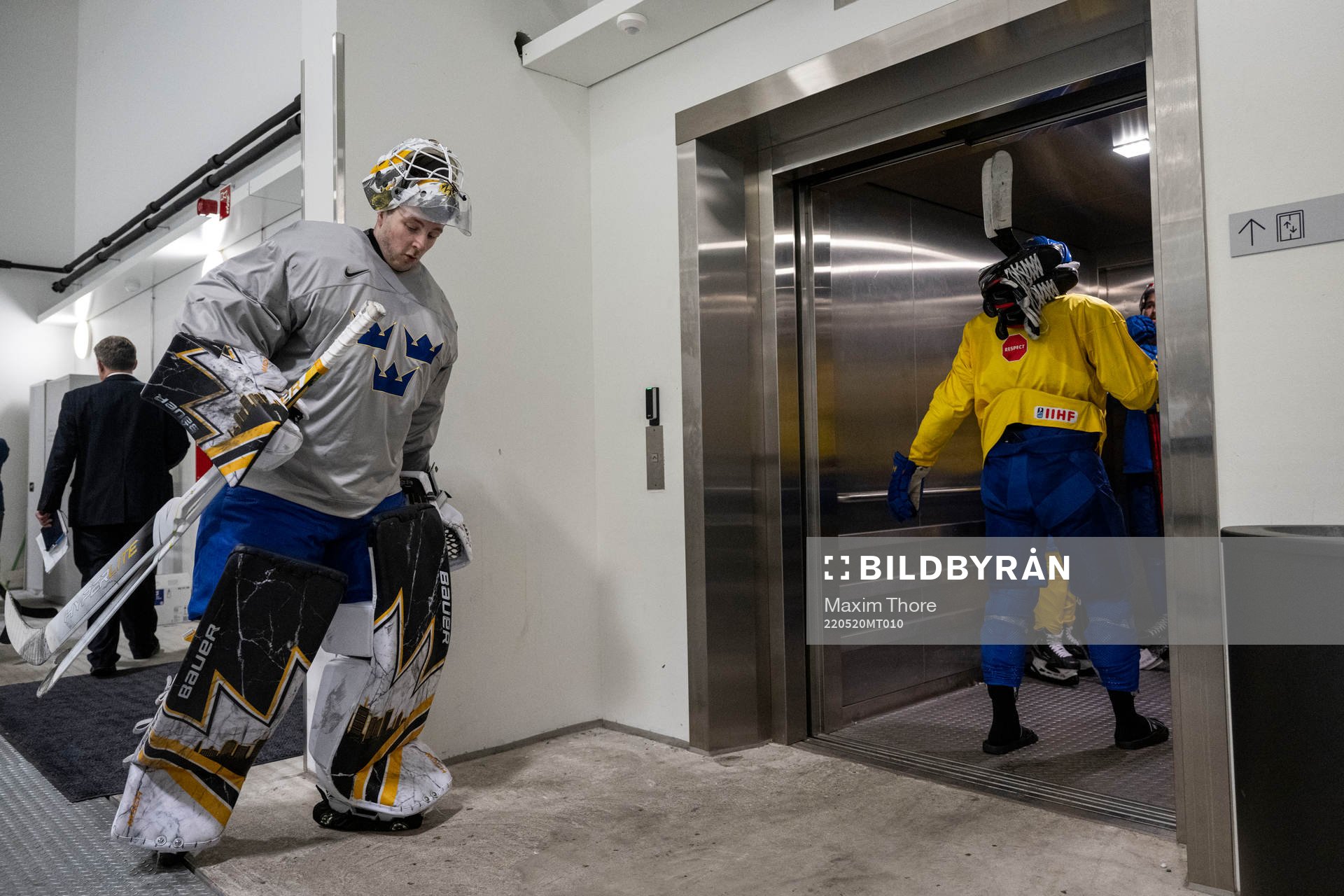 Goaltender Linus Ullmark