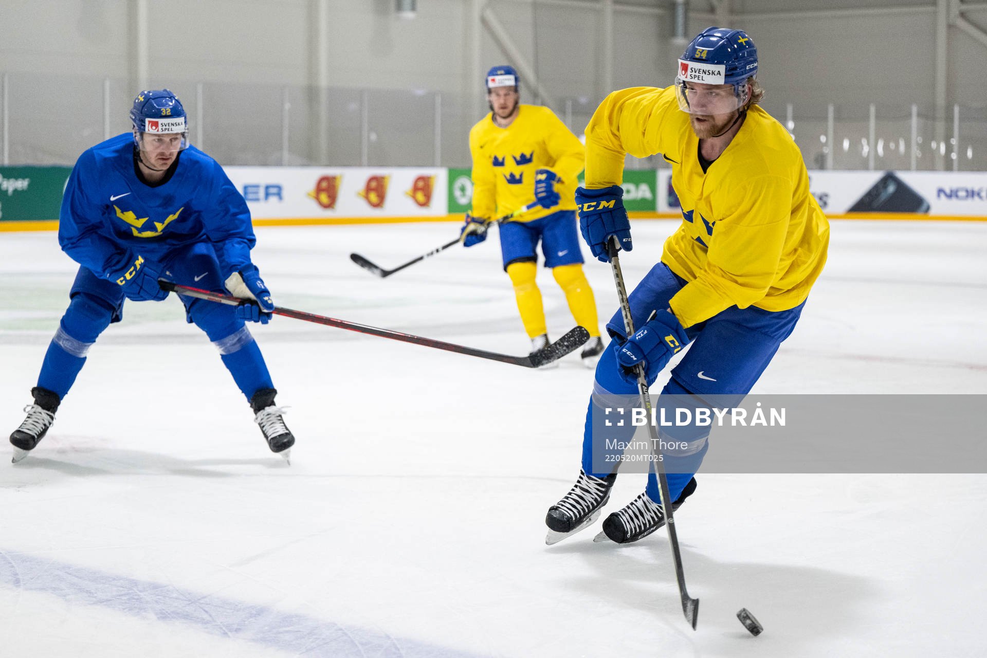 Lucas Wallmark and Anton Lindholm at a practice session