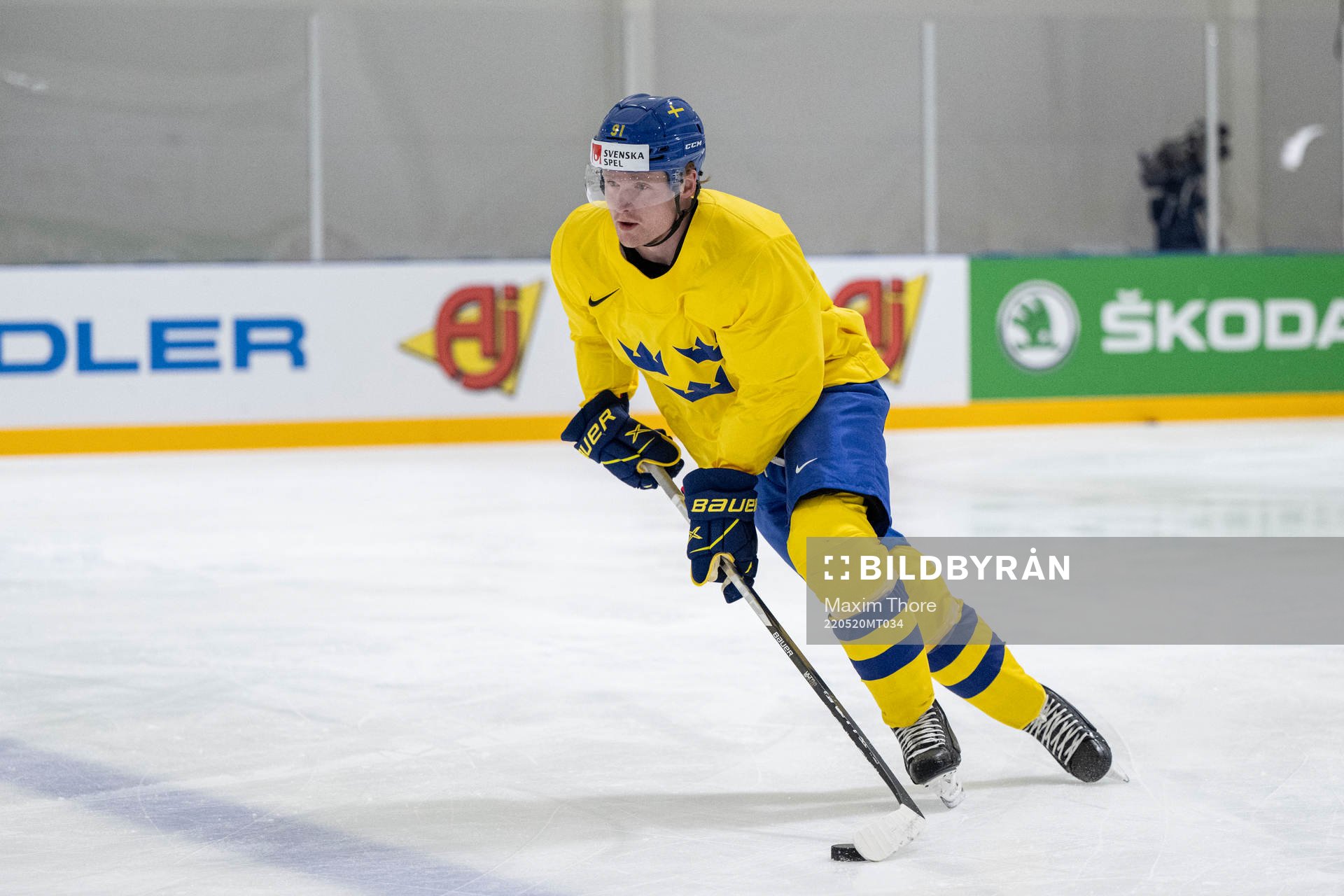 Carl Grundström at a practice session with Sweden