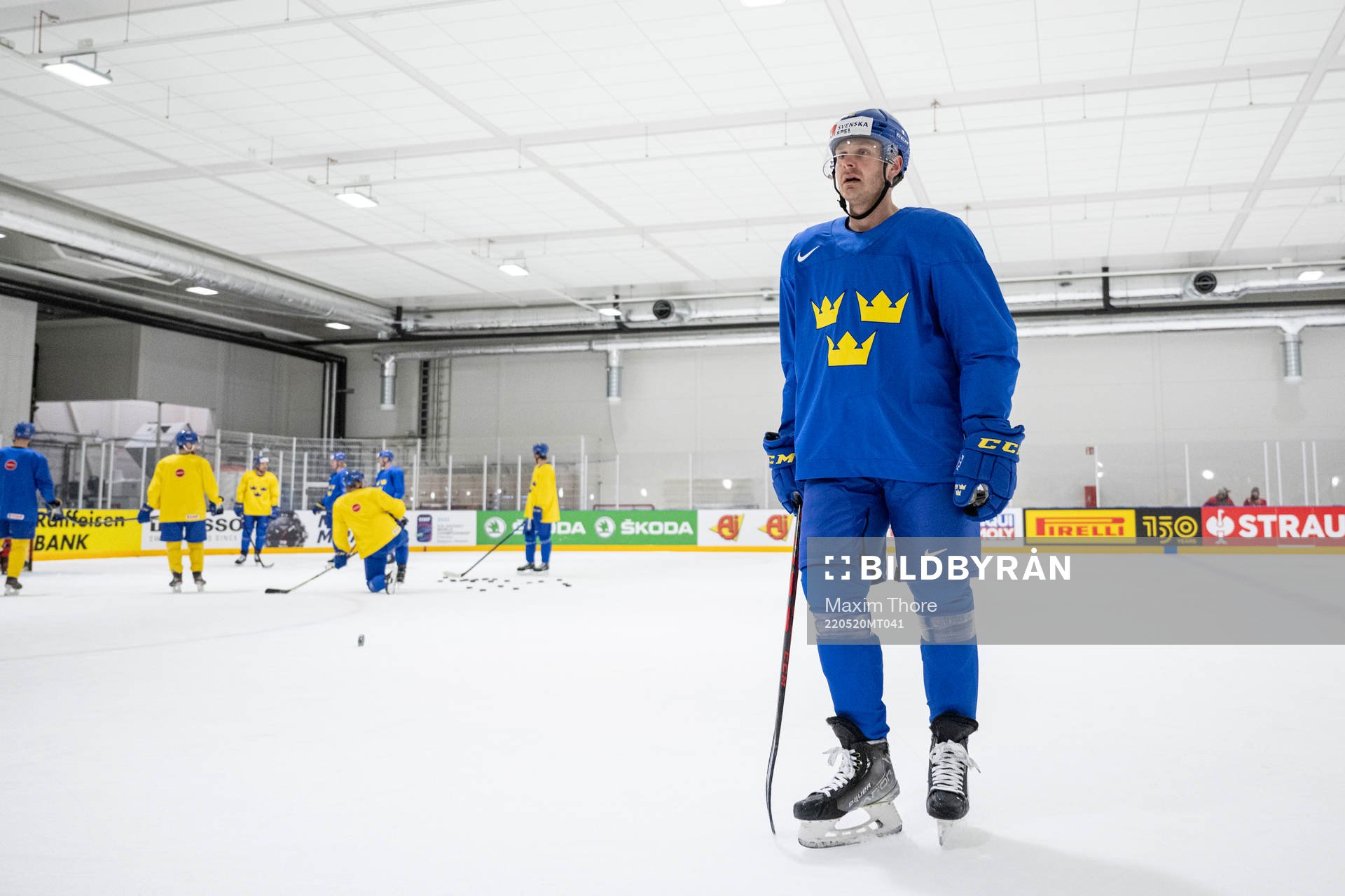 Lucas Wallmark at a practice session with Sweden