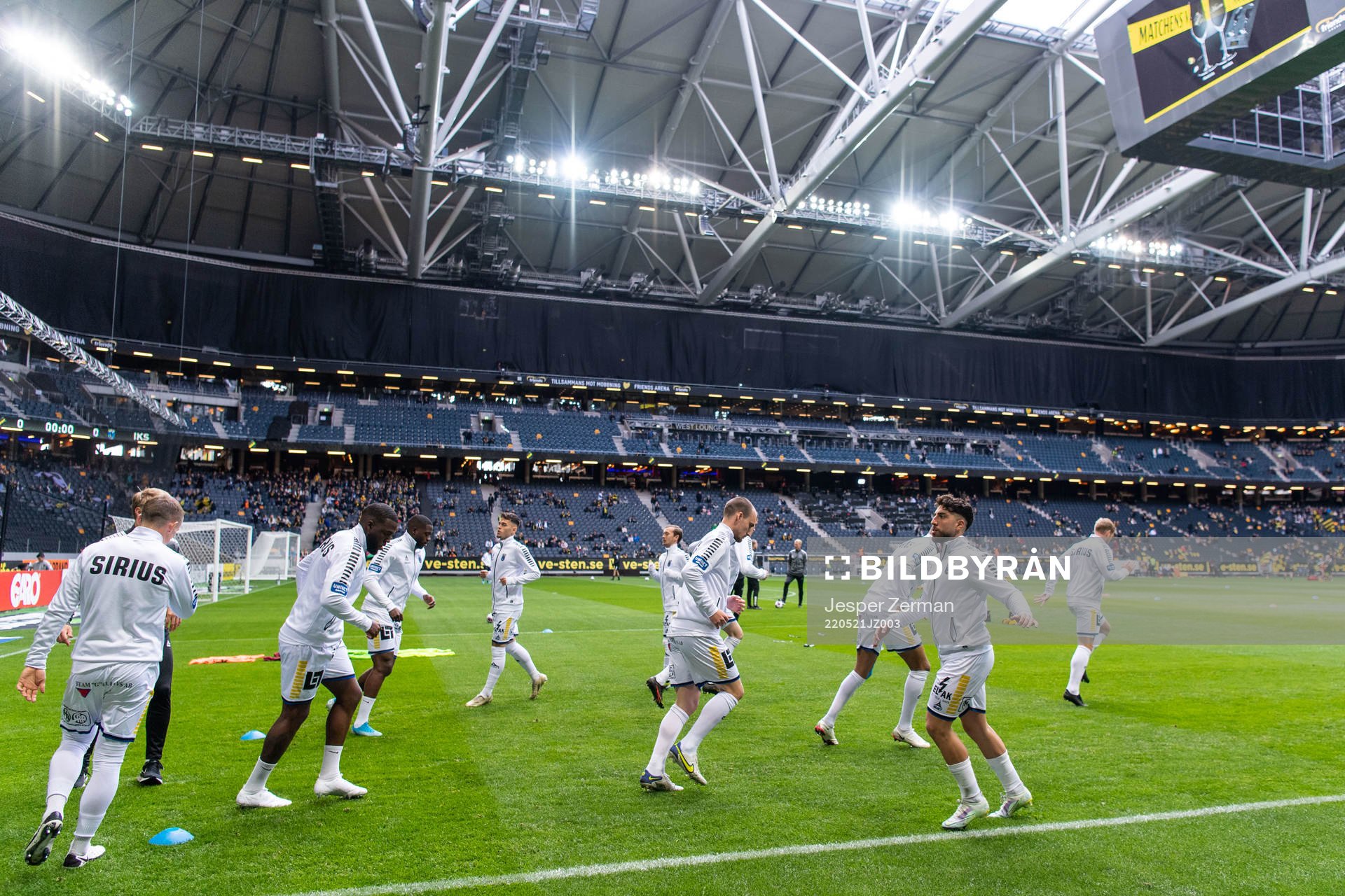 Sirius spelare värmer upp