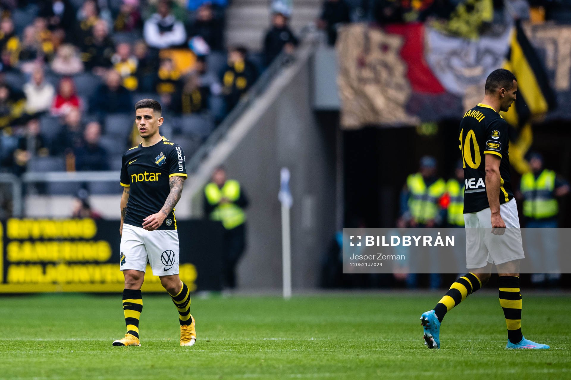 s Nicolas Stefanelli och Nabil Bahoui deppar