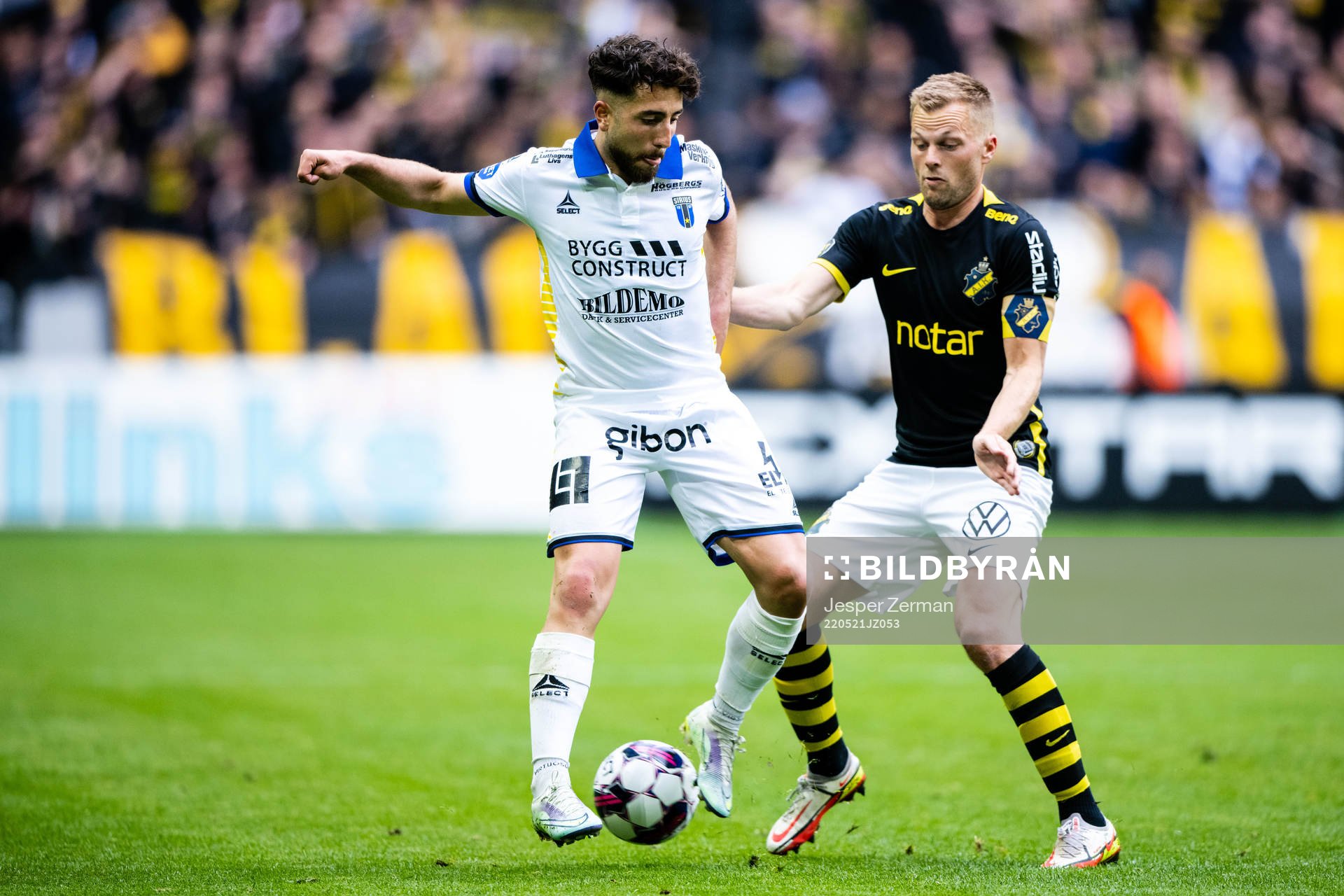 s Sebastian Larsson