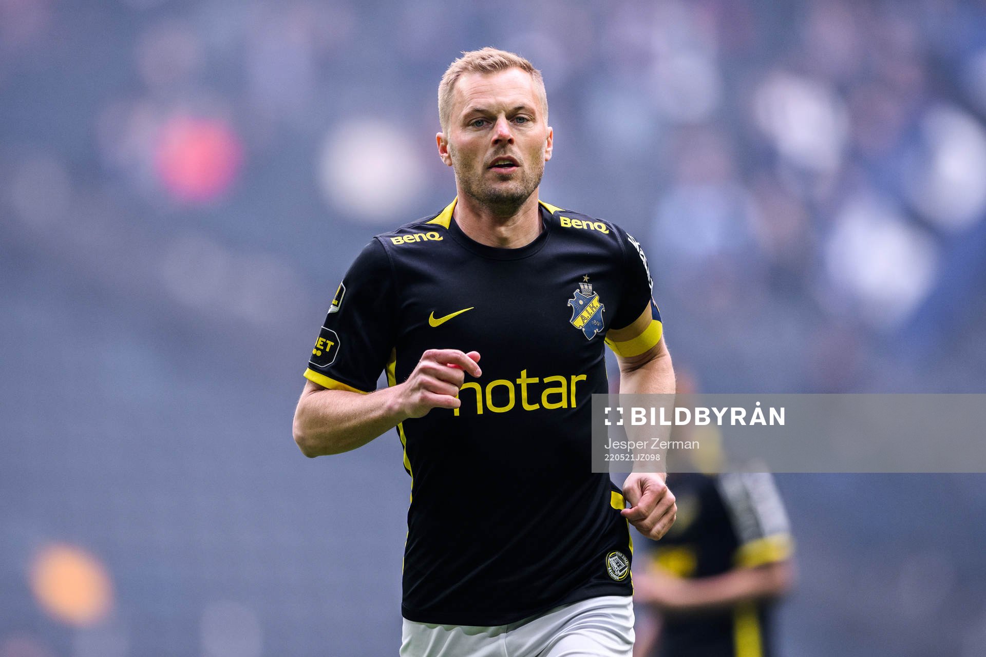 s Sebastian Larsson