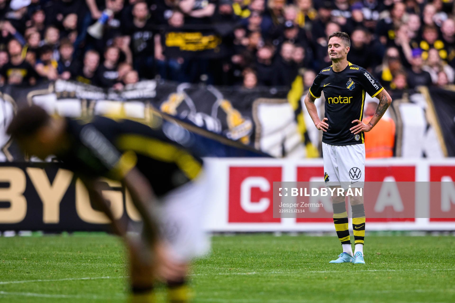 s Mikael Lustig deppar