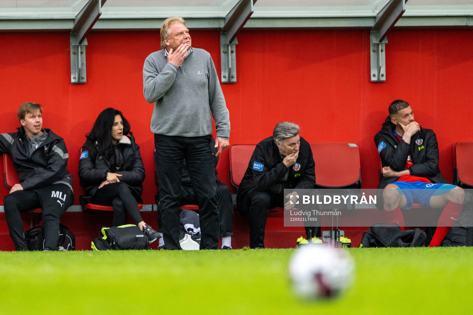 Helsingborgs  tränare Jörgen Lennartsson deppar