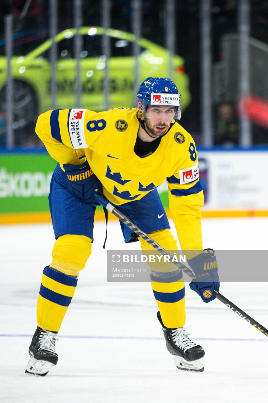 Marcus Pettersson of Sweden