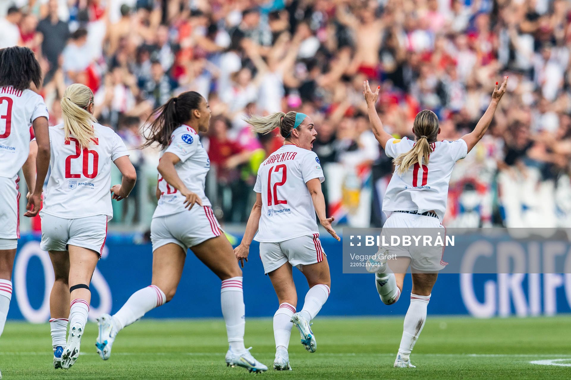 Amandine Henry of Lyon celebrates scoring 0-1 during the UEFA Women's Champions League final match between Barcelona and Lyon on May 21, 2022 in Turin.