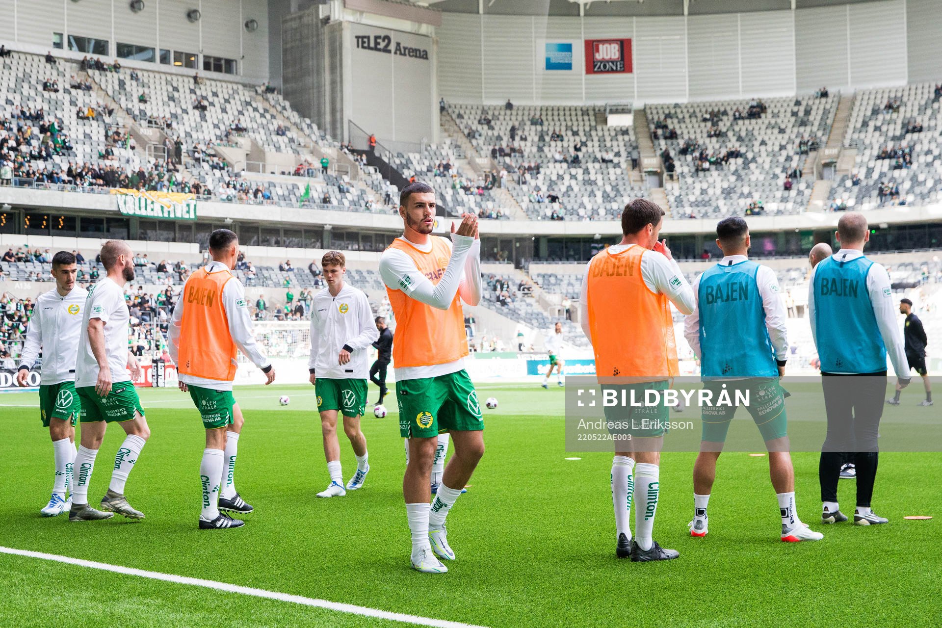 Hammarbys Edvin Kurtulus värmer upp