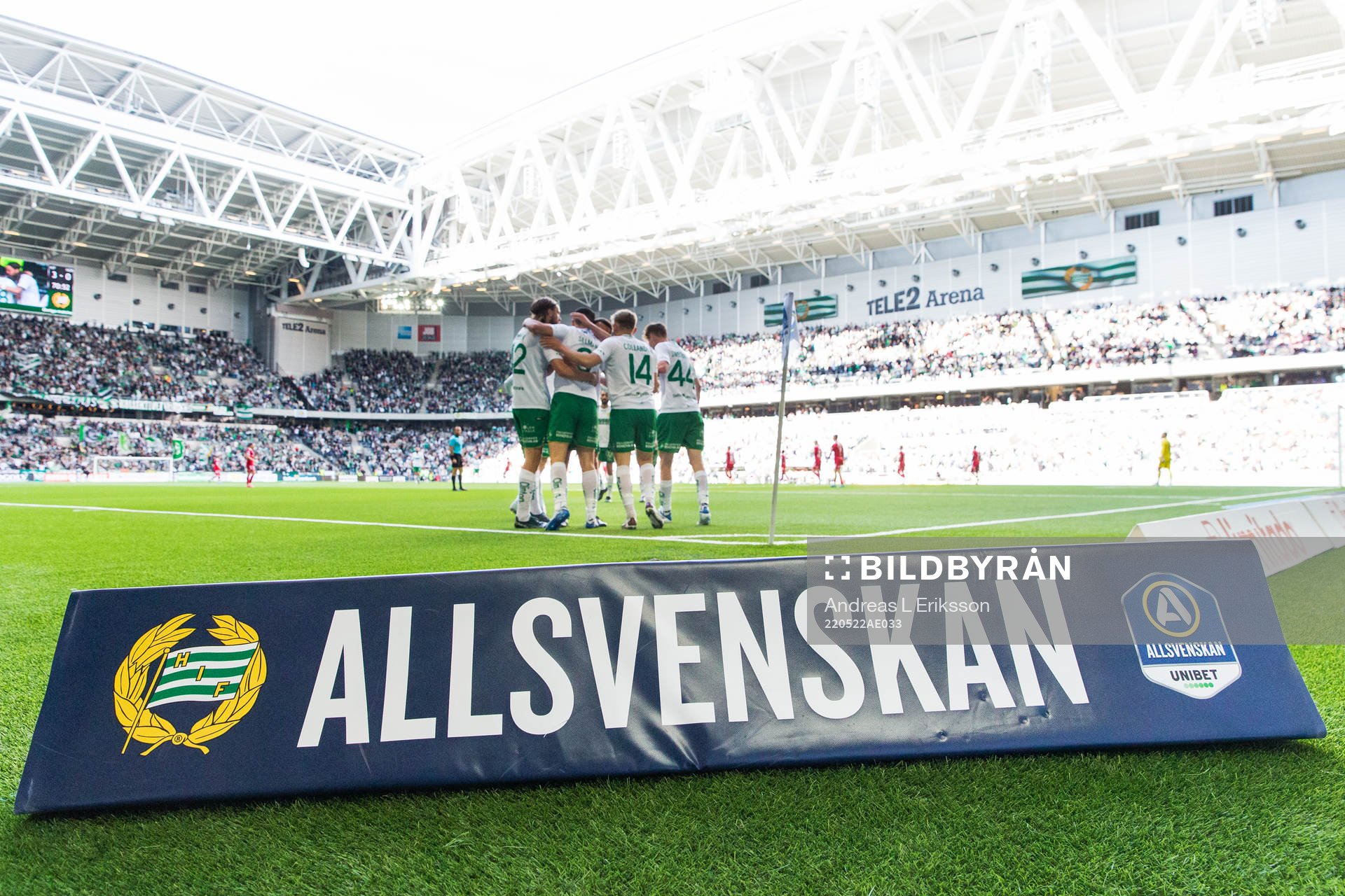 Hammarbys spelare jublar