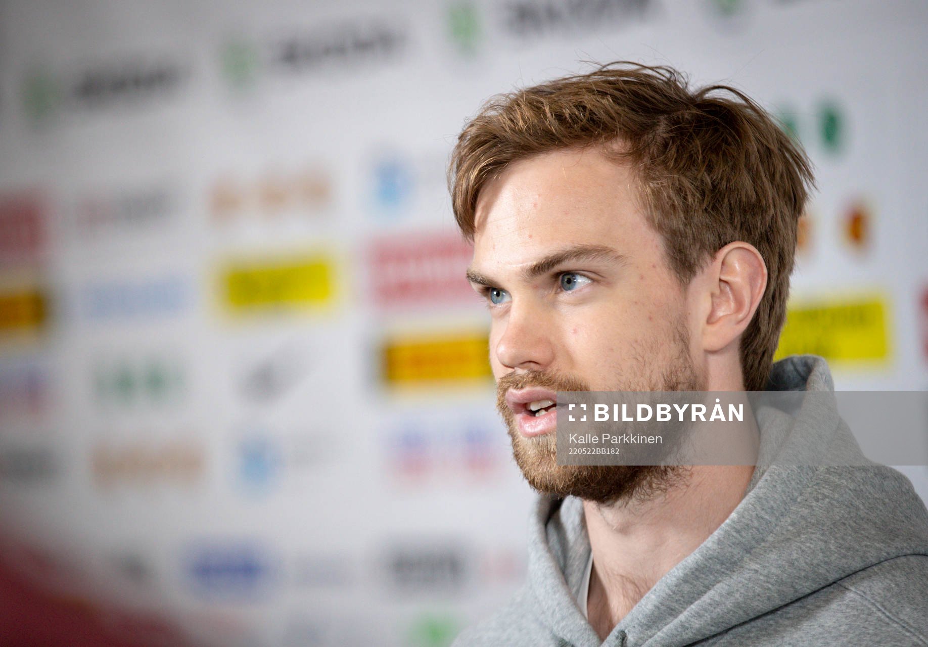 Oskar Lang at the mixed zone