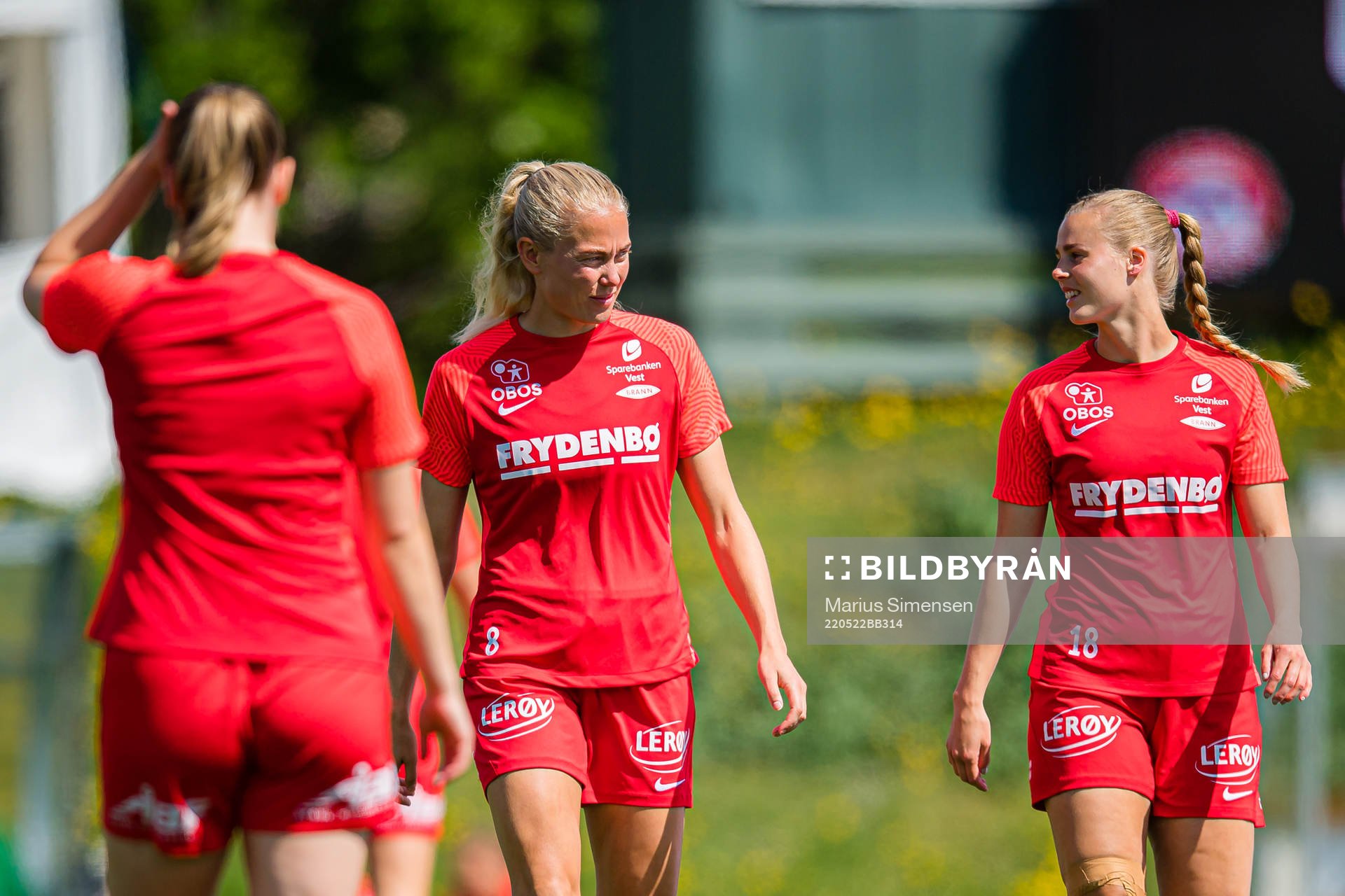Guro Bergsvand and Nora Eide Lie of Brann